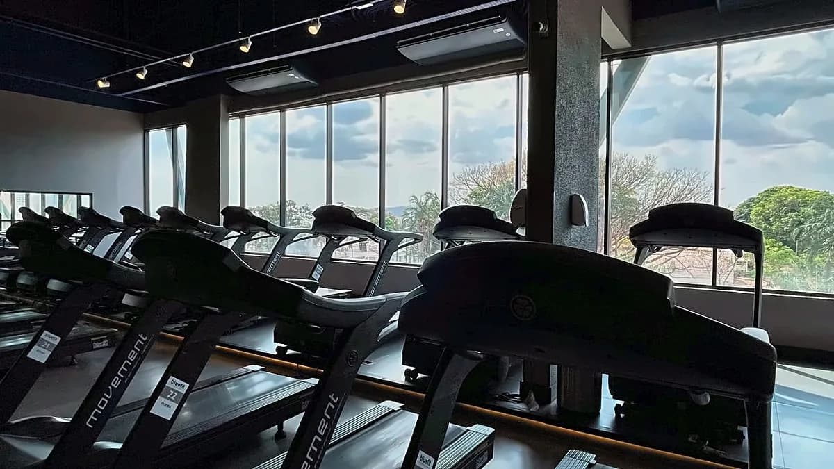 Academia BlueFit Av. Milão — foto 1