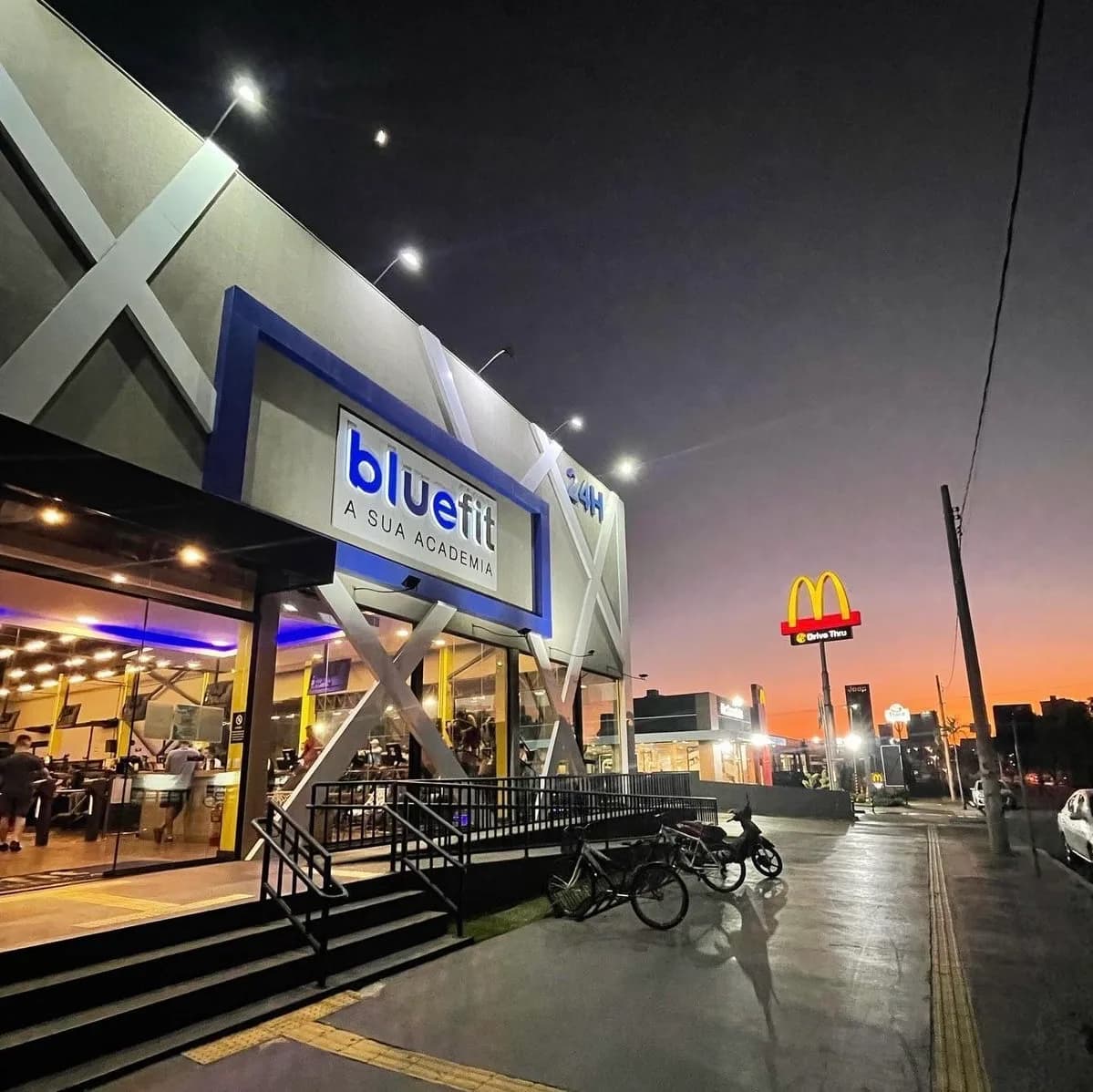 Academia BlueFit Av. Rio Verde — foto 2