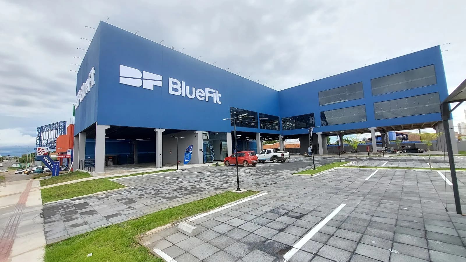 Academia BlueFit Jardim Itália — foto 3