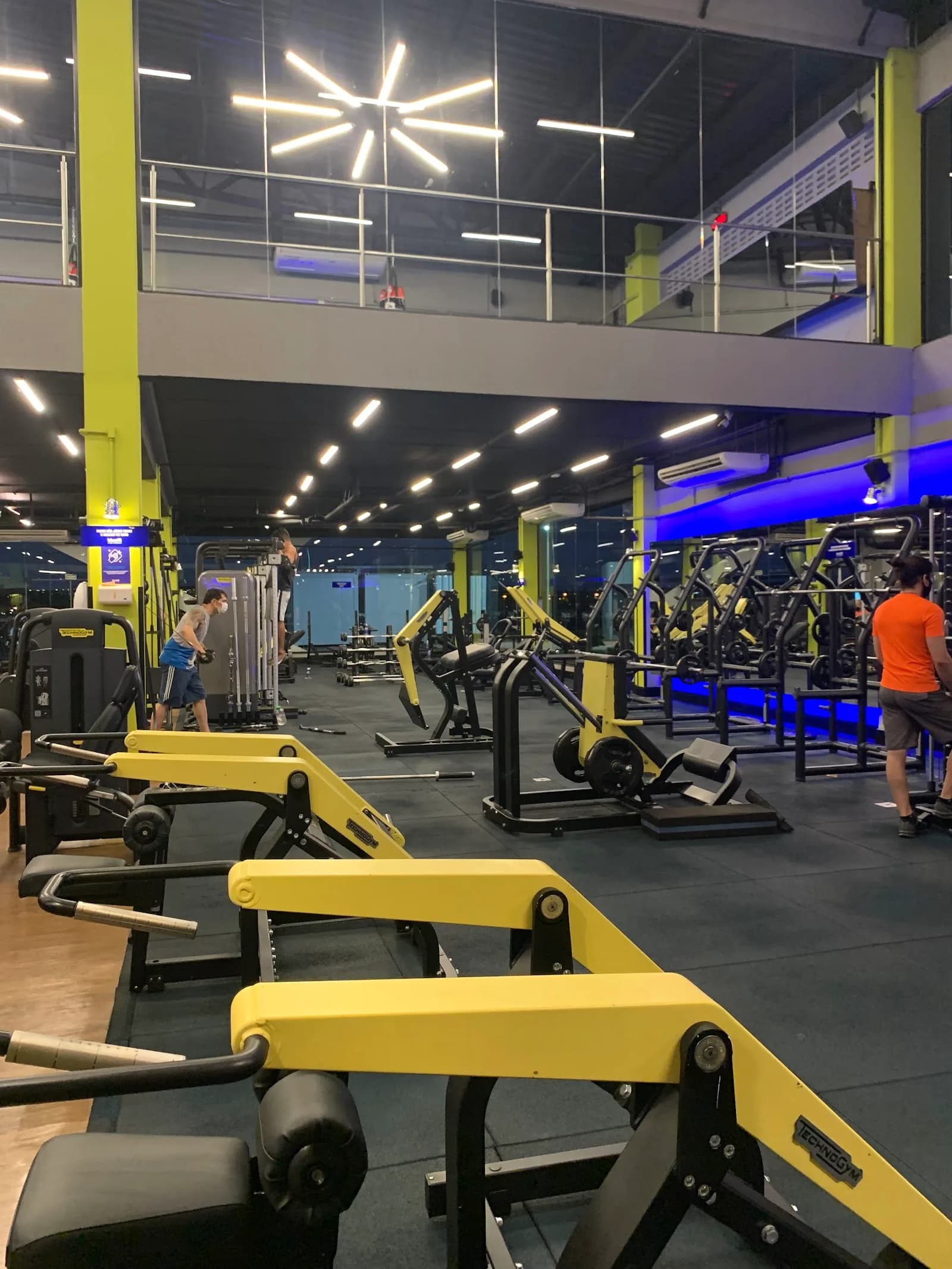 Academia BlueFit Lago — foto 1