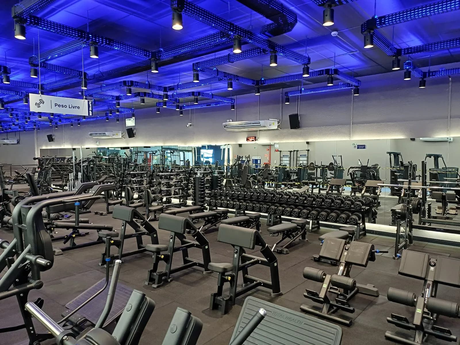 Academia BlueFit Morumbi SJC — foto 2