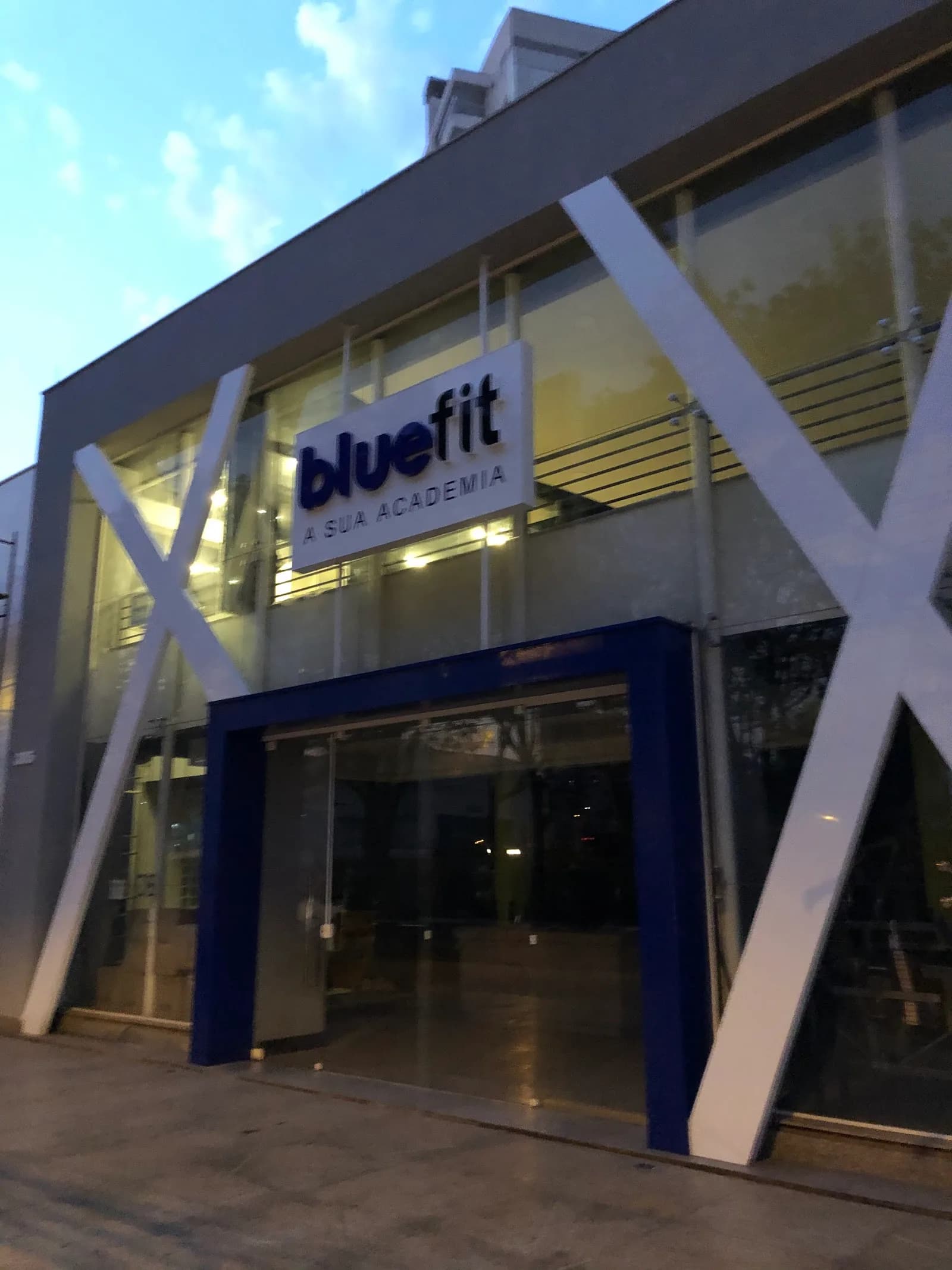Academia BlueFit Nova Aliança — foto 2