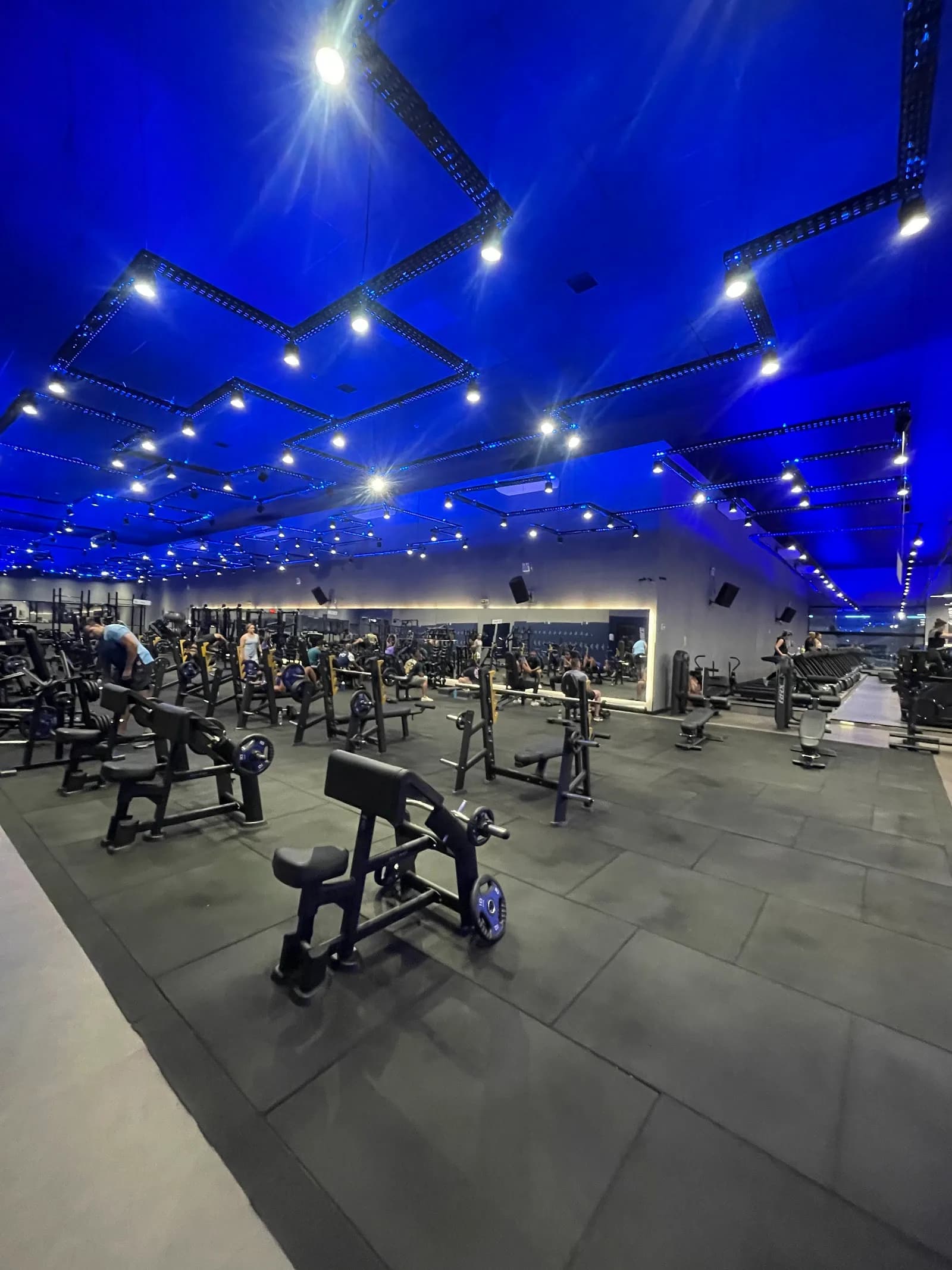 Academia BlueFit Samambaia — foto 2