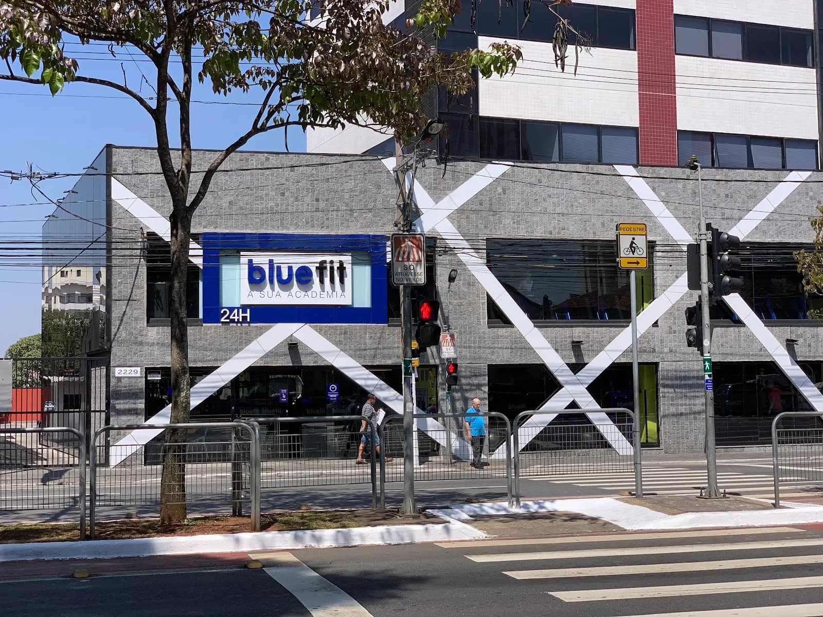 Academia BlueFit Saúde — foto 3