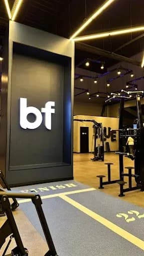 Academia BlueFit Uberaba Centro — foto 2
