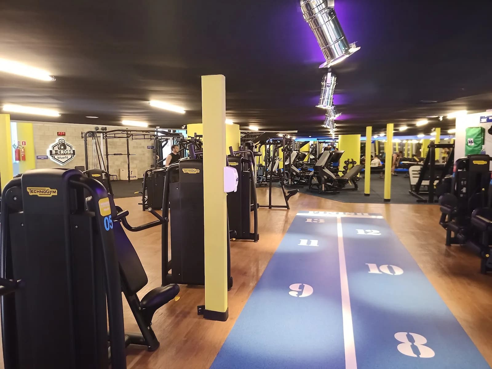 Academia BlueFit Varanda — foto 1
