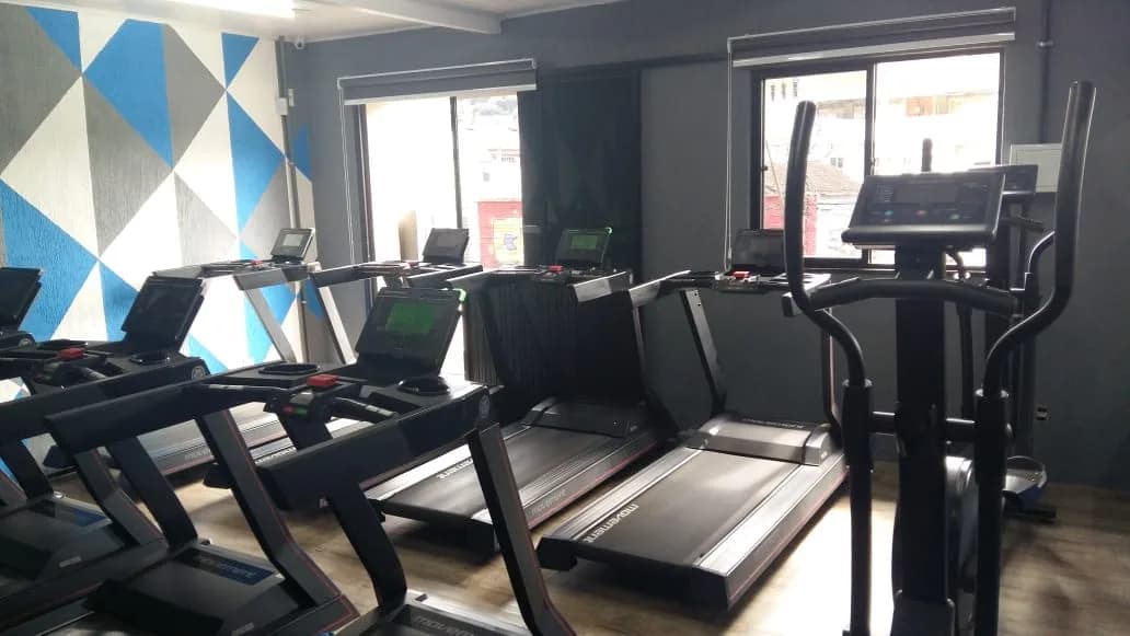ACADEMIA FORMULA SPORT & — foto 2