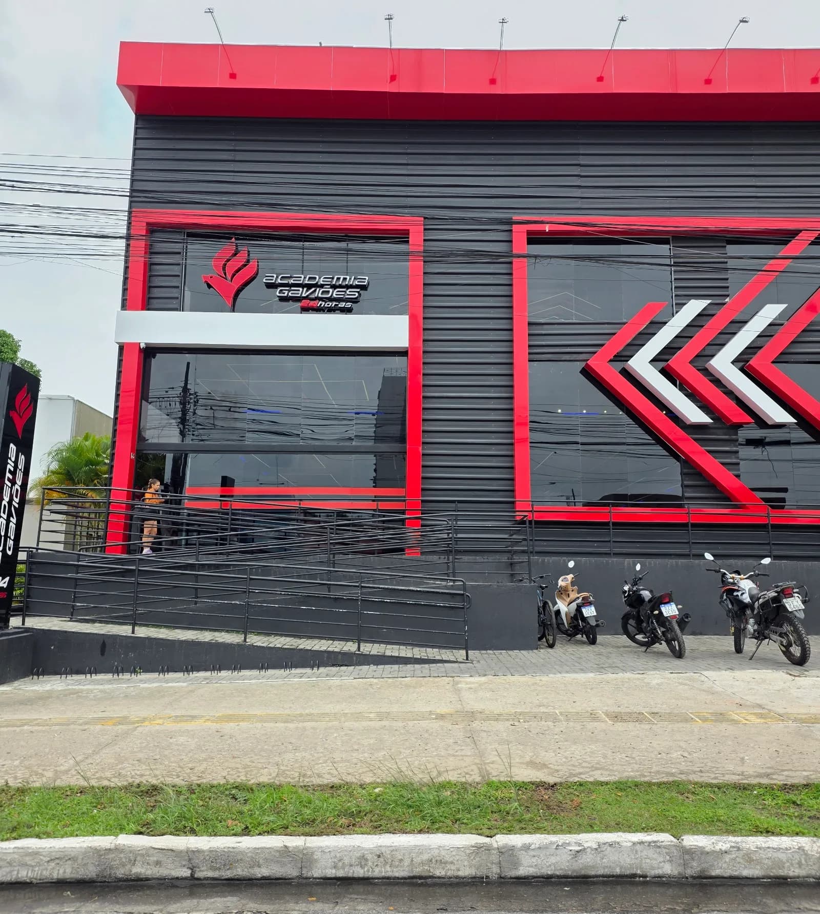 Academia Gaviões - Tambauzinho — foto 2