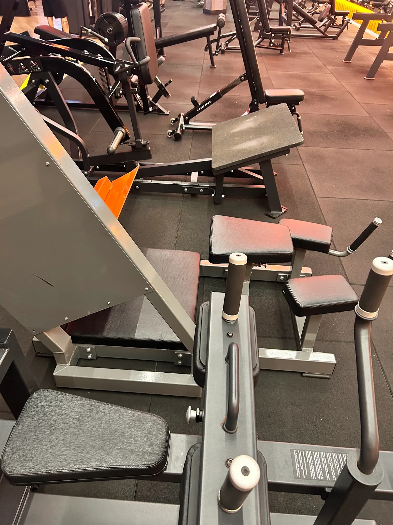 ACADEMIA PANOBIANCO PERIMETRAL — foto 1