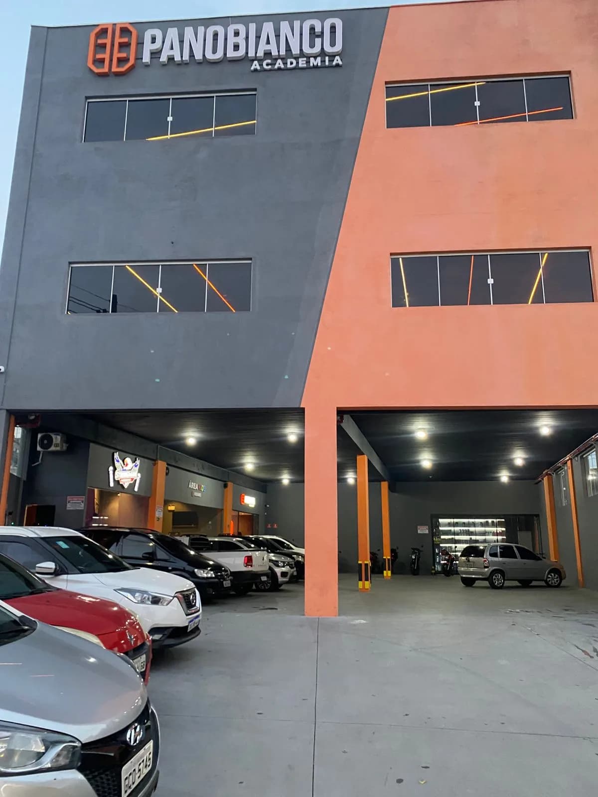 Academia Panobianco - Perus — foto 1