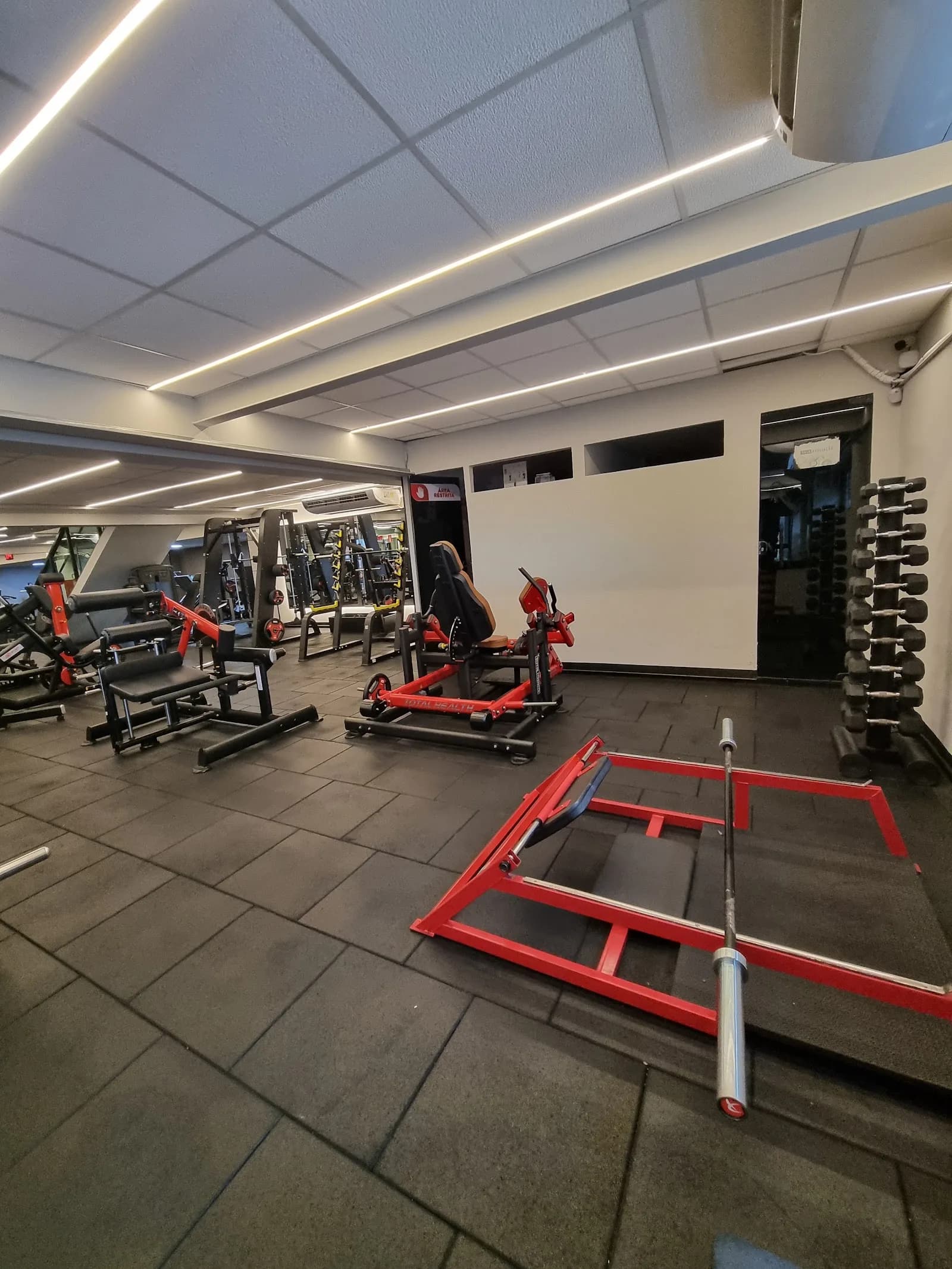 Academia Pratique - Itapoã — foto 2