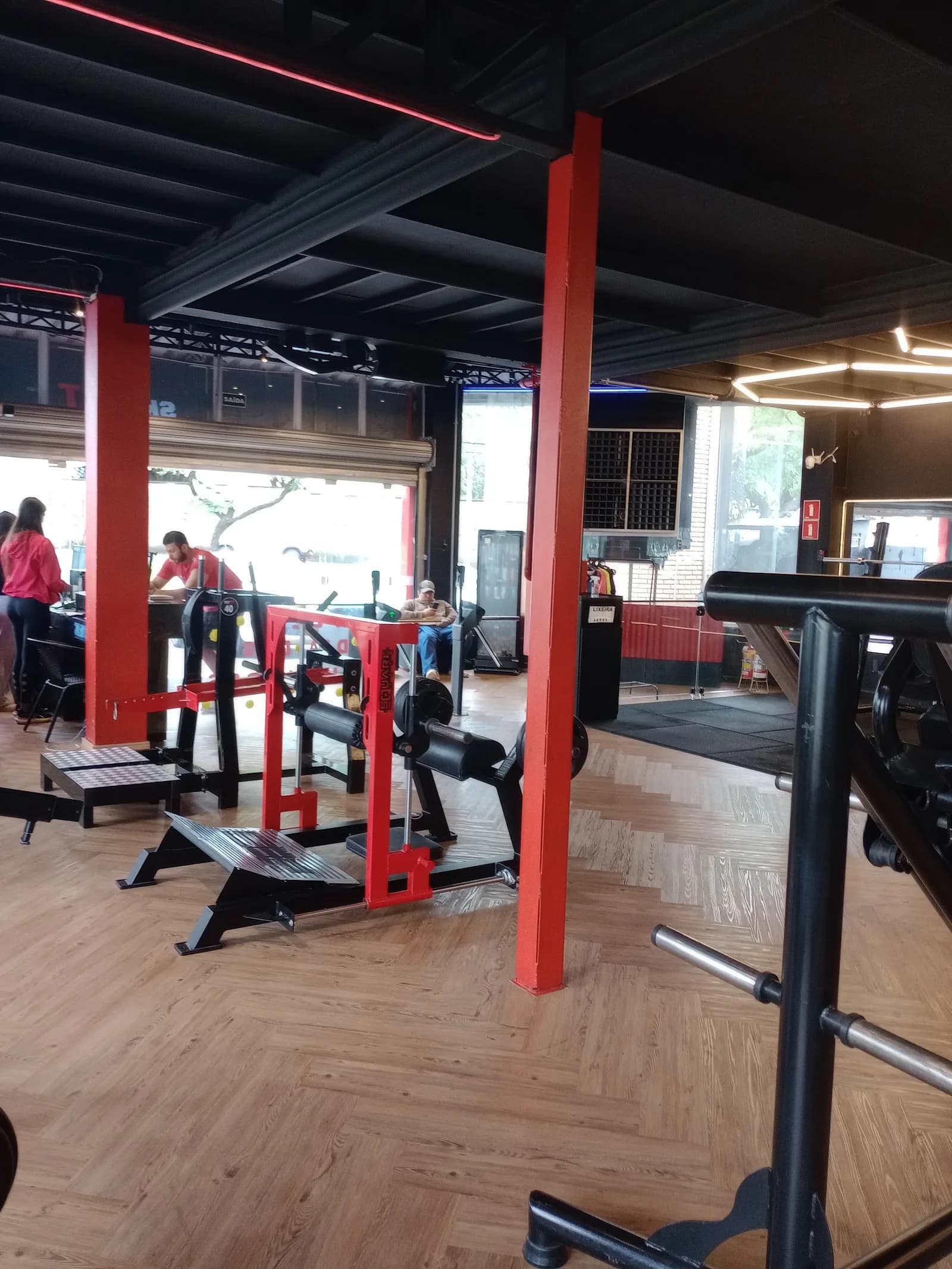 Academia SkyFit - Jardim Saira — foto 2