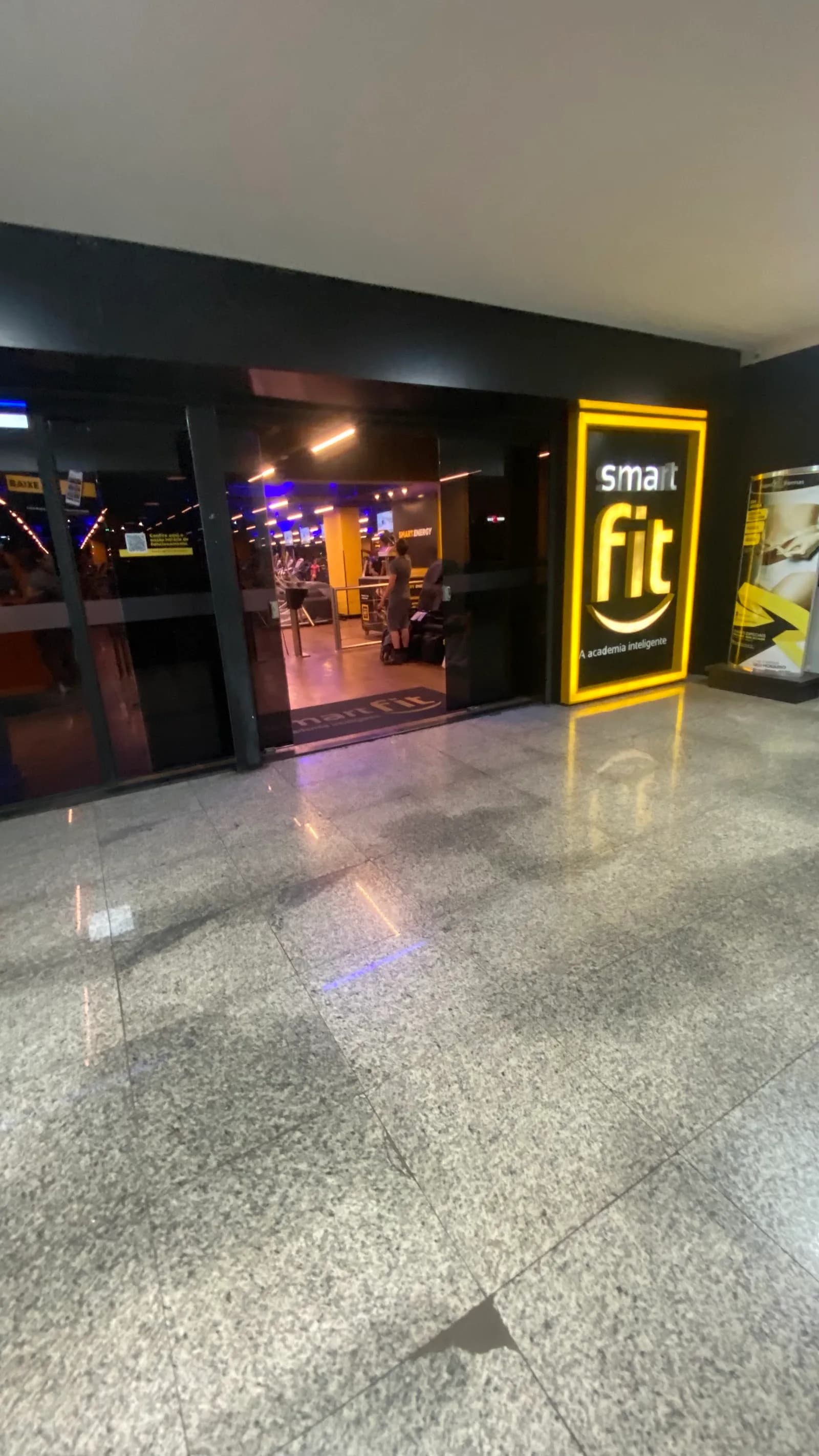 Academia Smart Fit - 406 Norte — foto 3