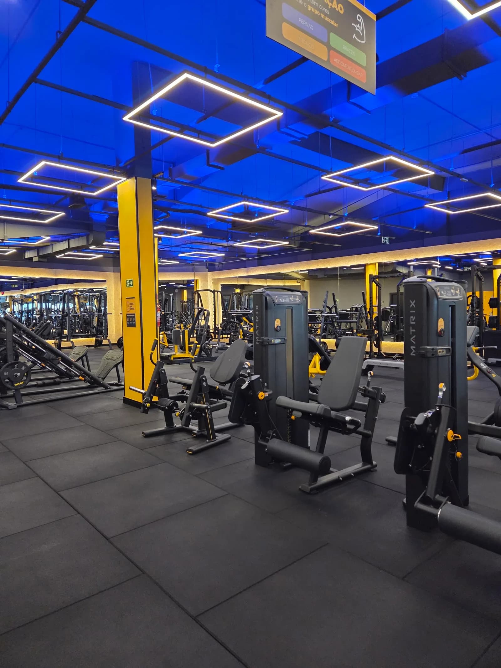 Academia Smart Fit - Águas Claras VI - Rua Manacá — foto 2
