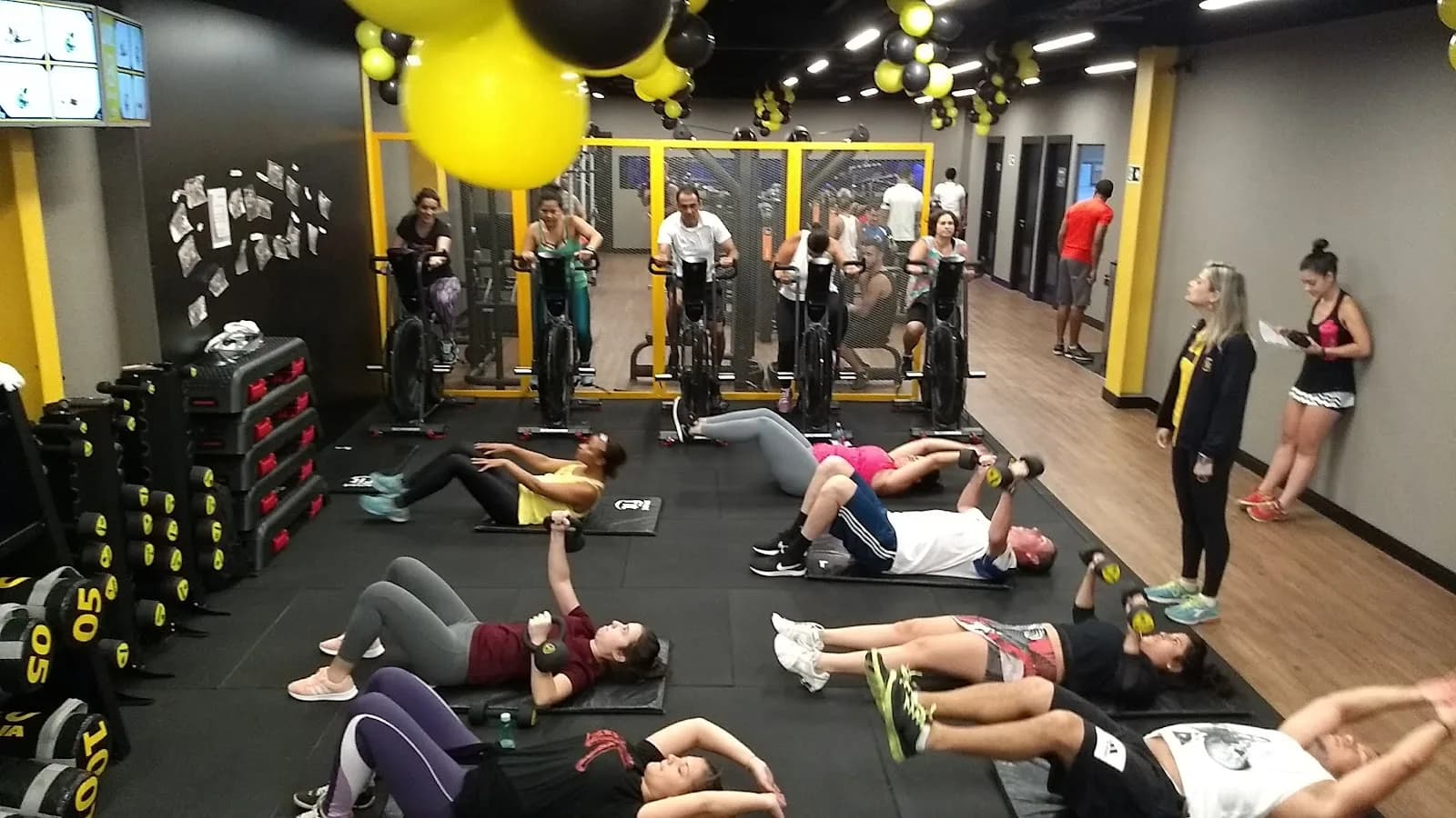Academia Smart Fit - Assaí Anchieta — foto 3