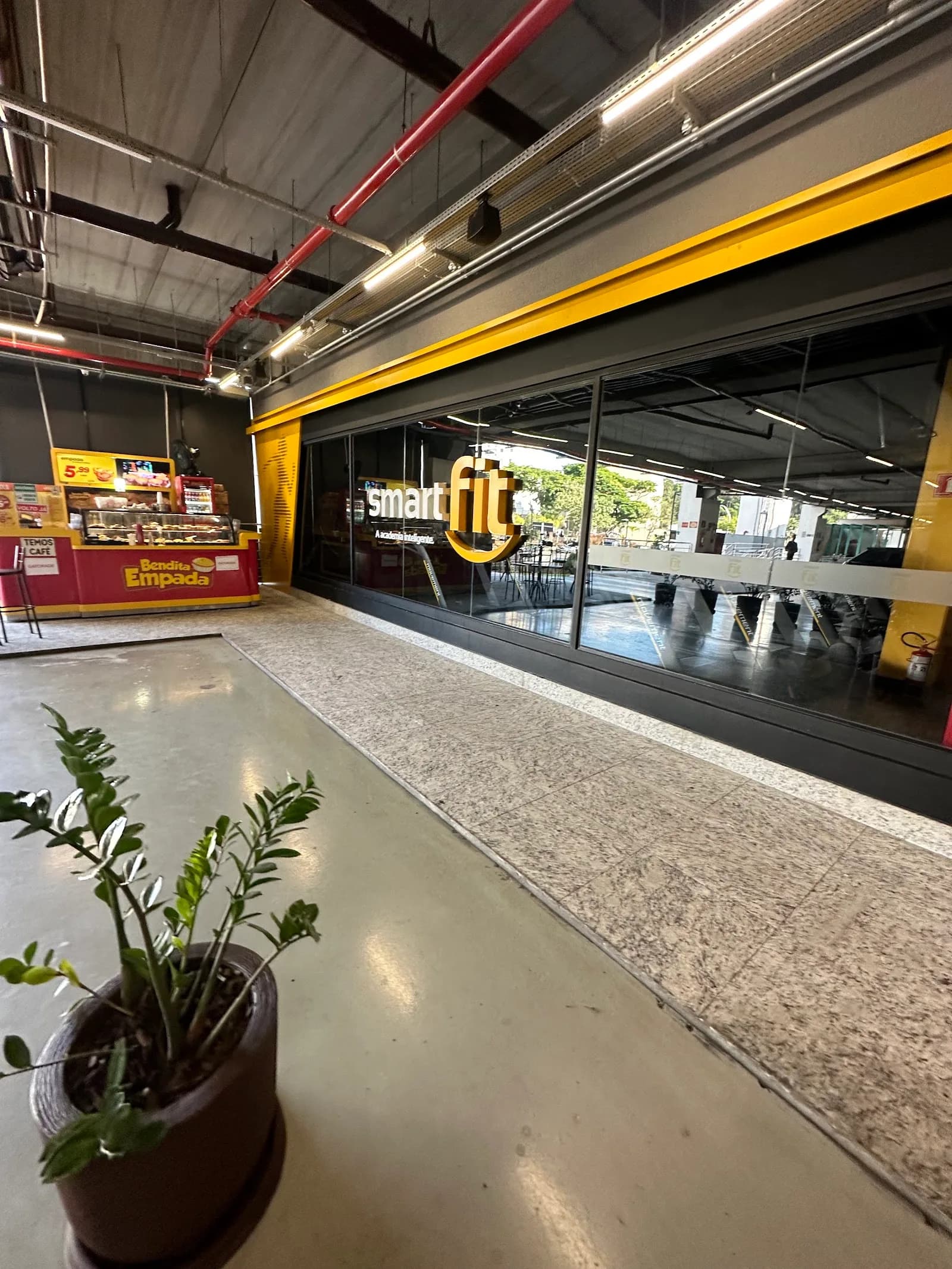 Academia Smart Fit - Castelo 2 — foto 3
