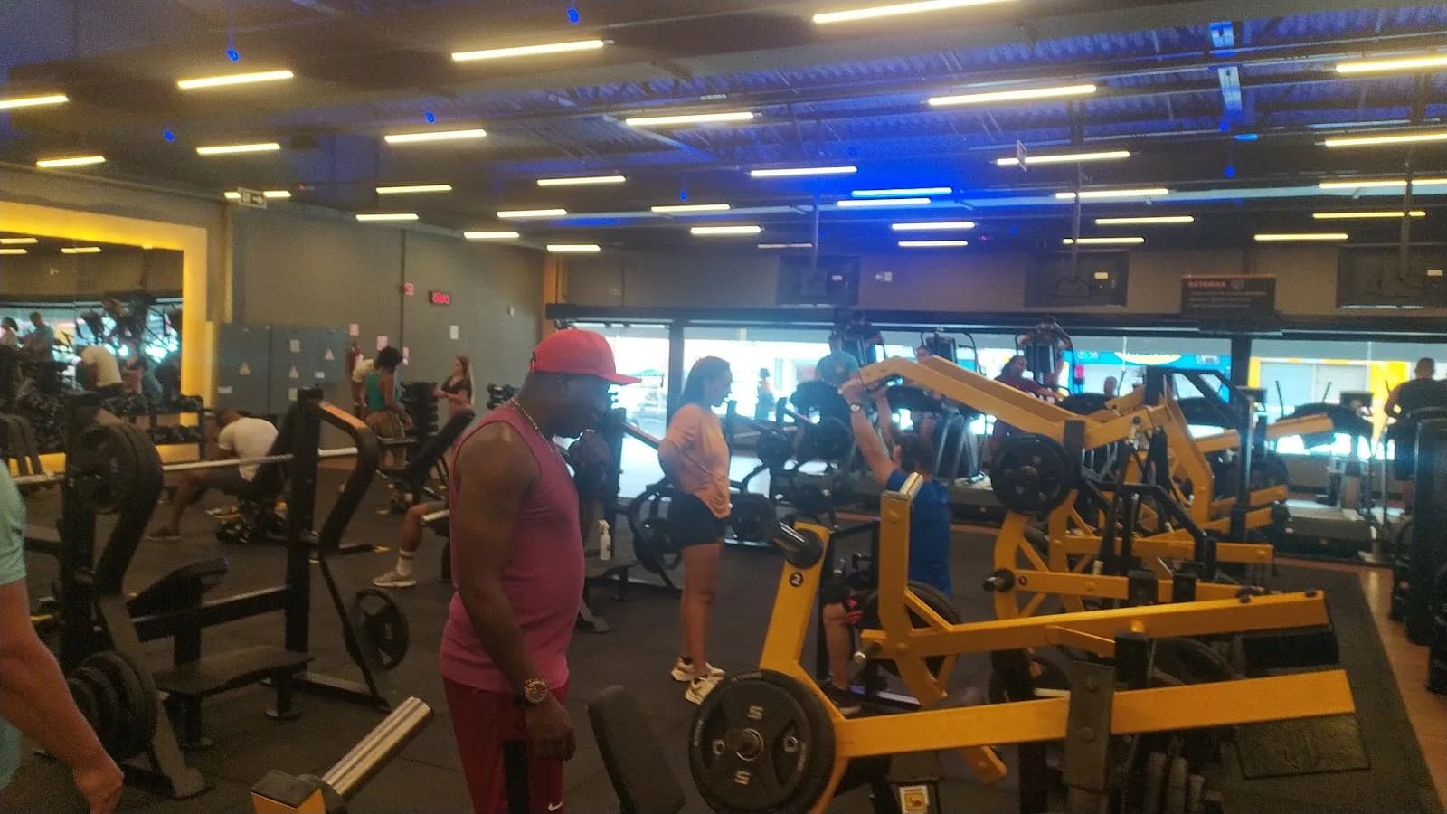 Academia Smart Fit - Curuzu — foto 2