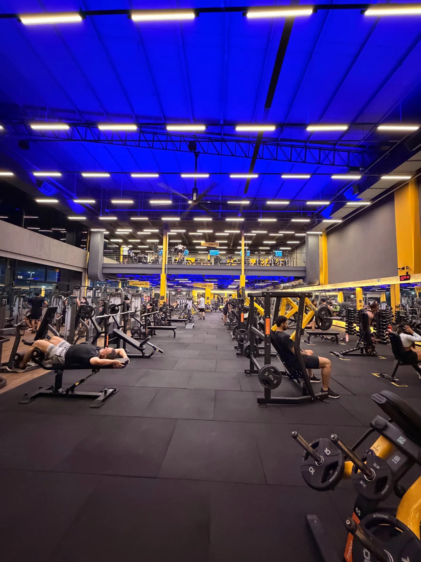 Academia Smart Fit - Estrada do Monteiro — foto 2