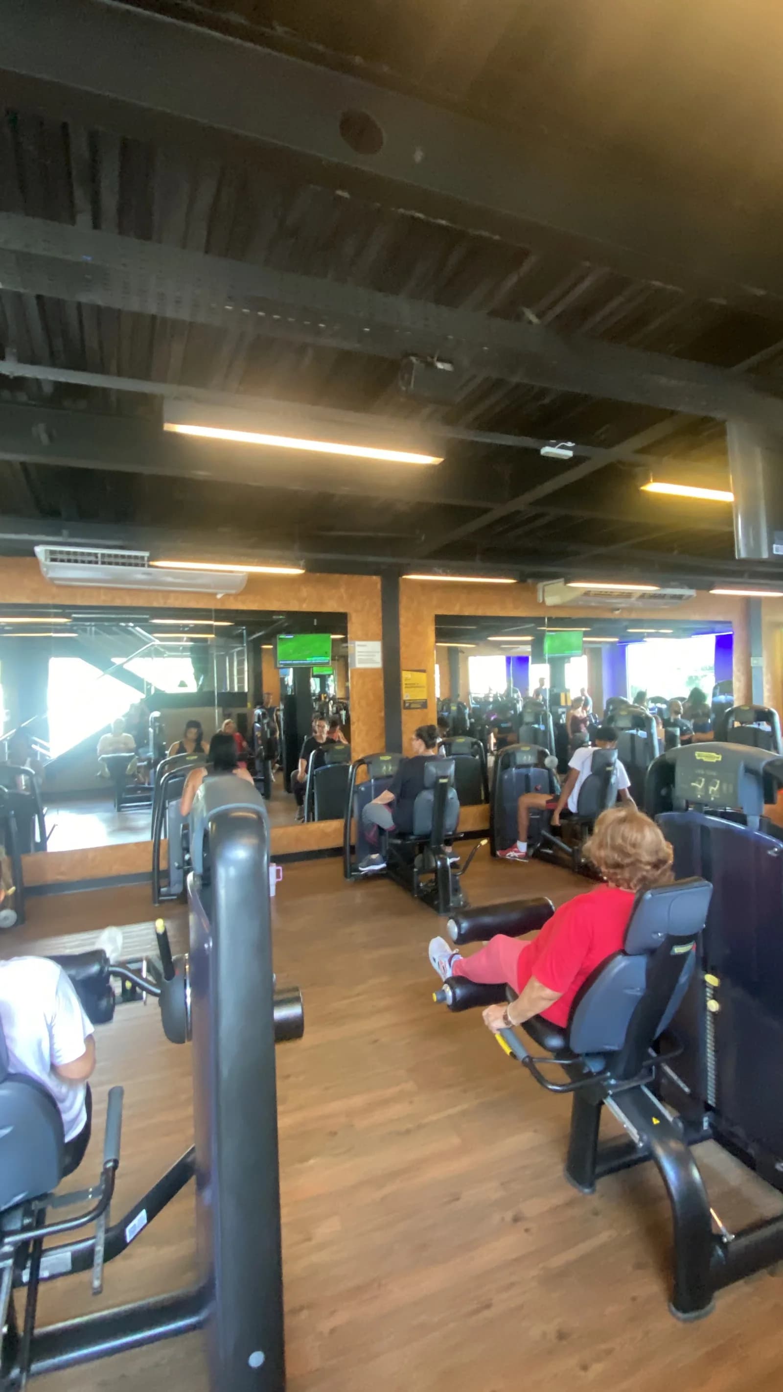 Academia Smart Fit - Fonseca — foto 3