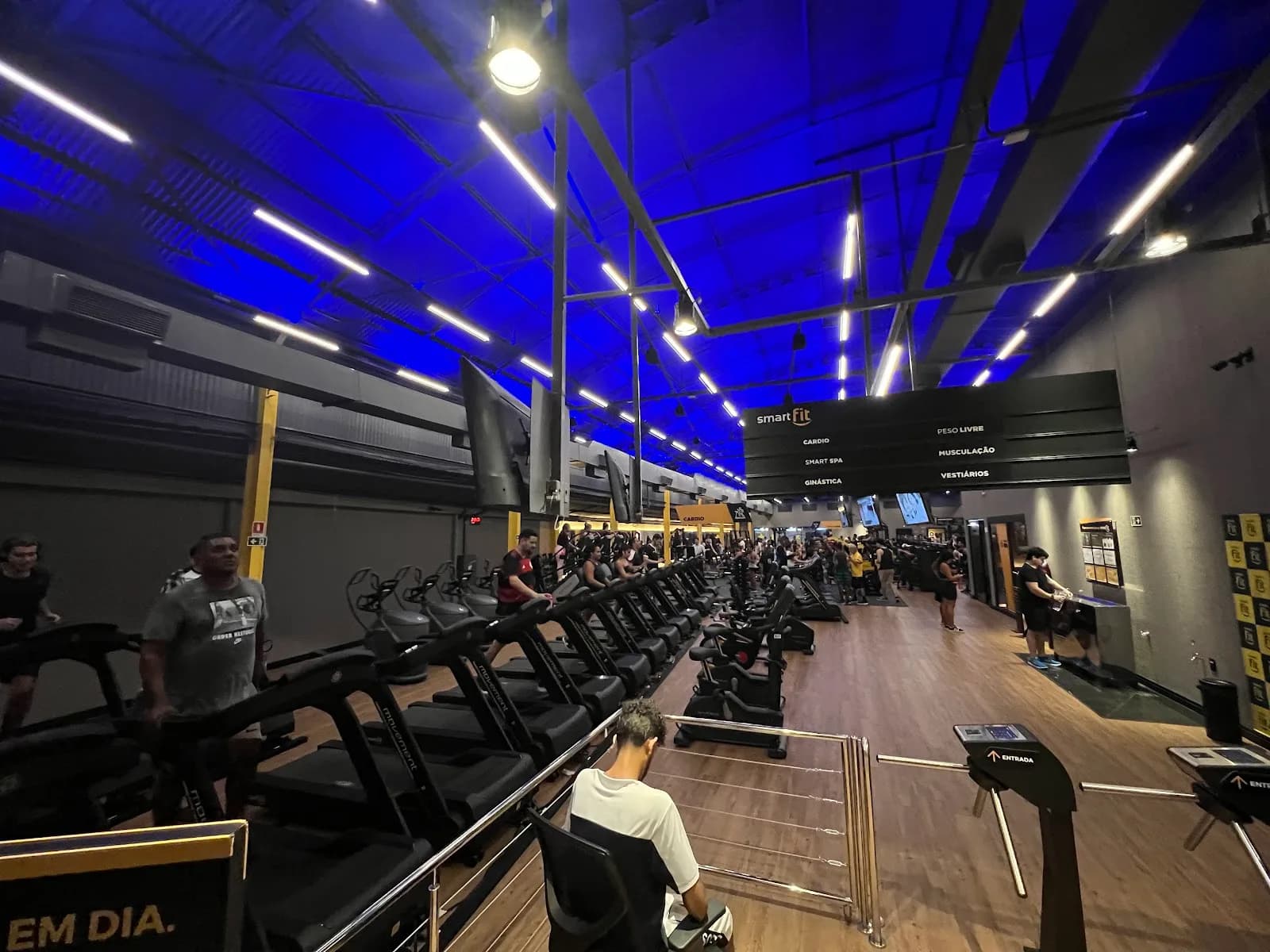 Academia Smart Fit - Prezunic Benfica — foto 2
