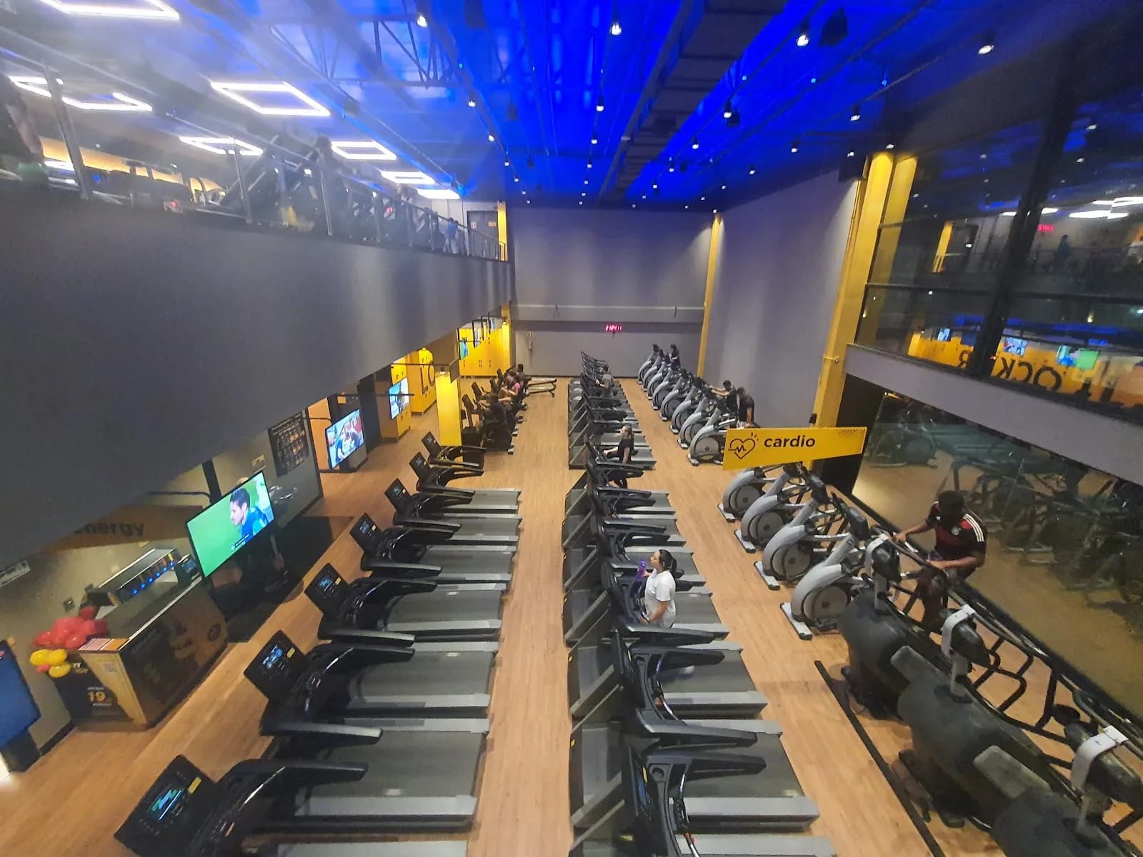 Academia Smart Fit - Quintino — foto 2
