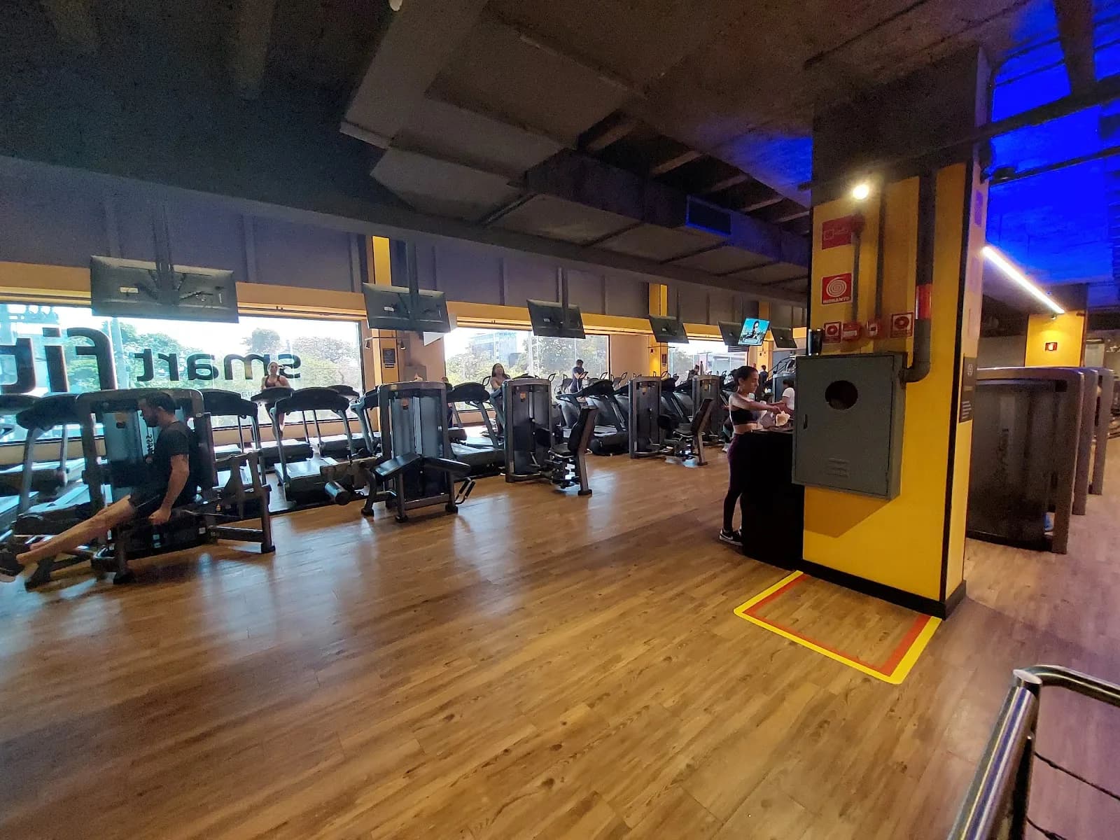 Academia Smart Fit - Rua Assunção — foto 3
