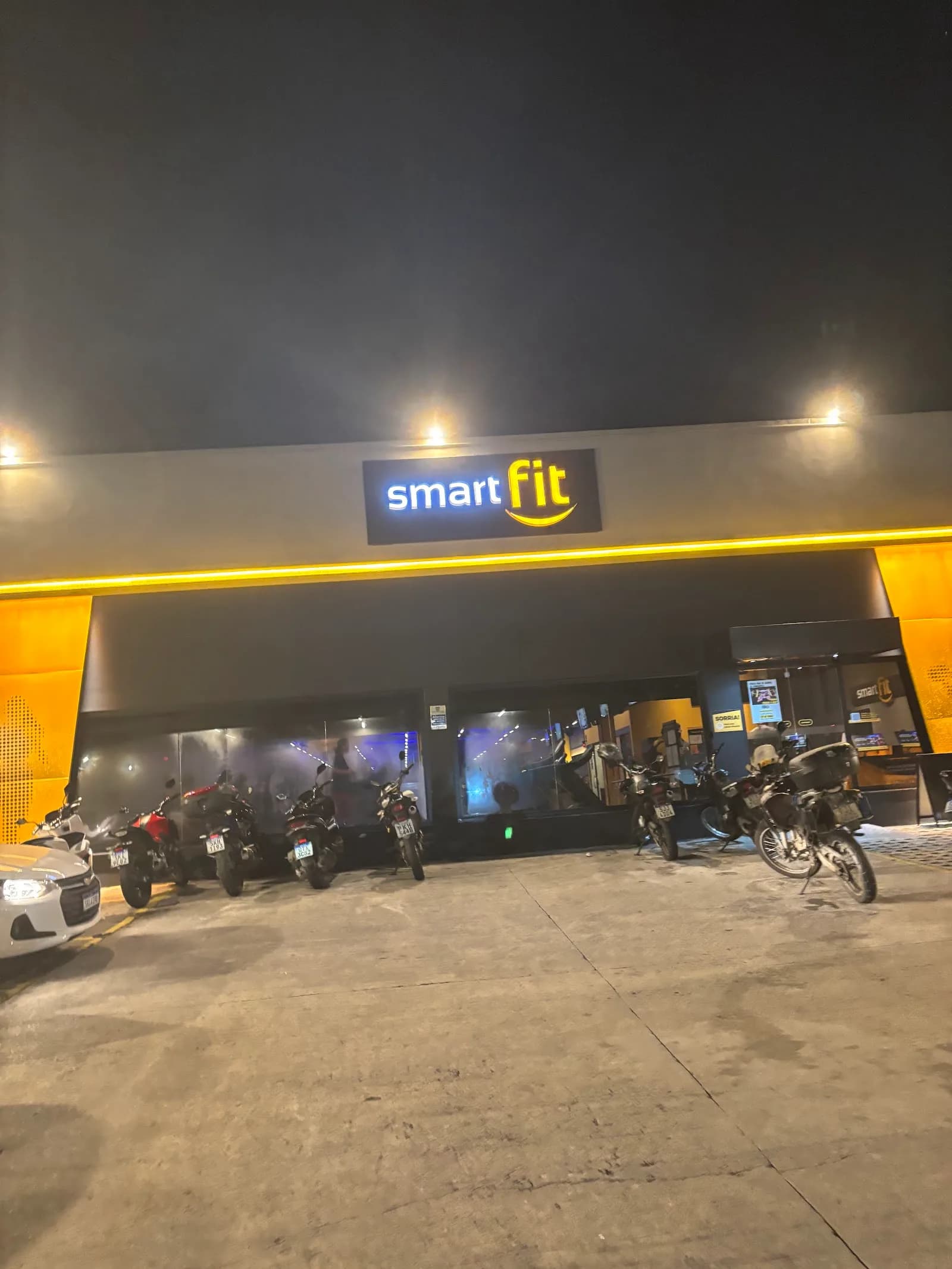 Academia Smart Fit - Sussuarana — foto 3