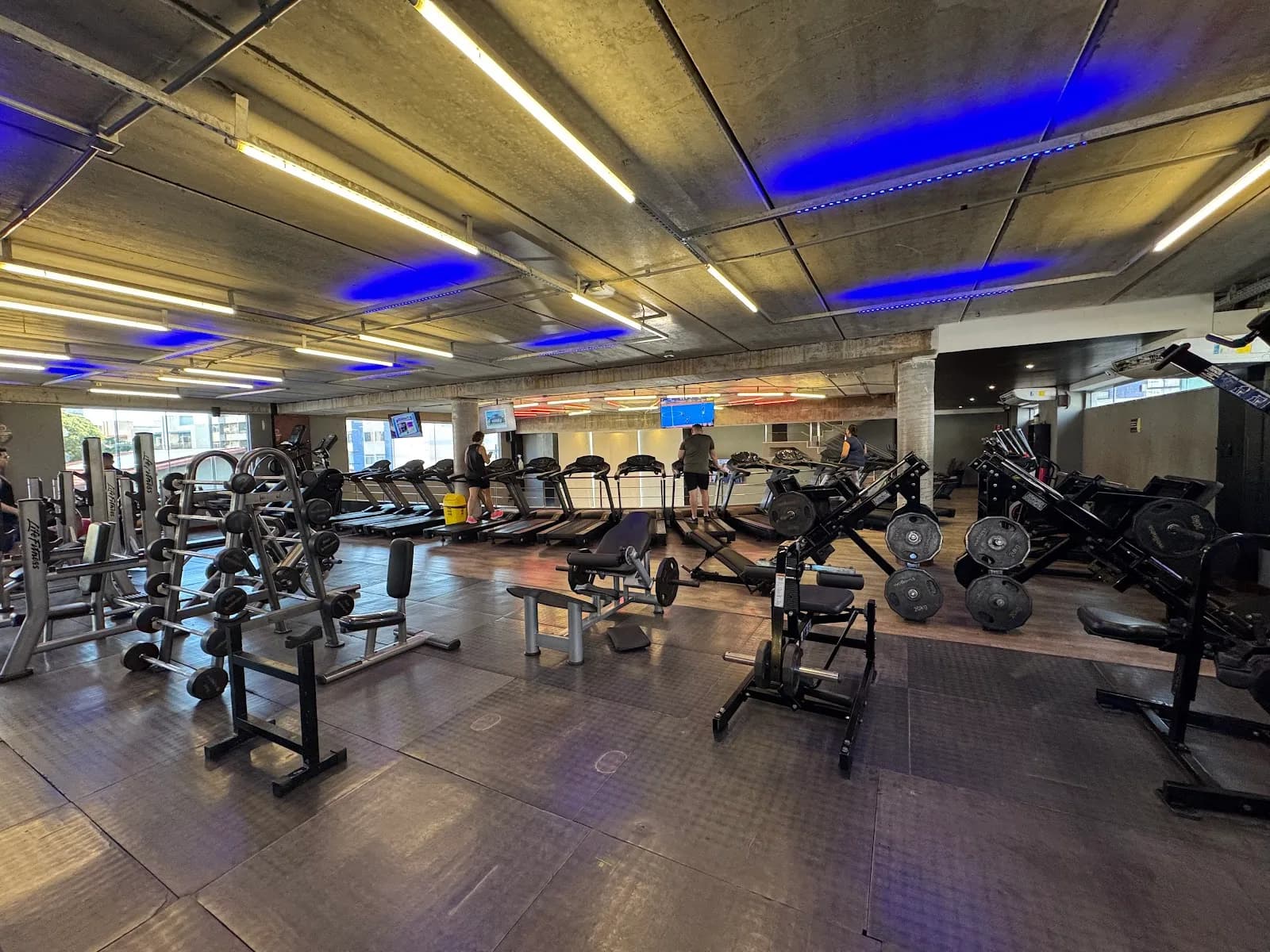 Alpha Fitness - Costa Azul — foto 3