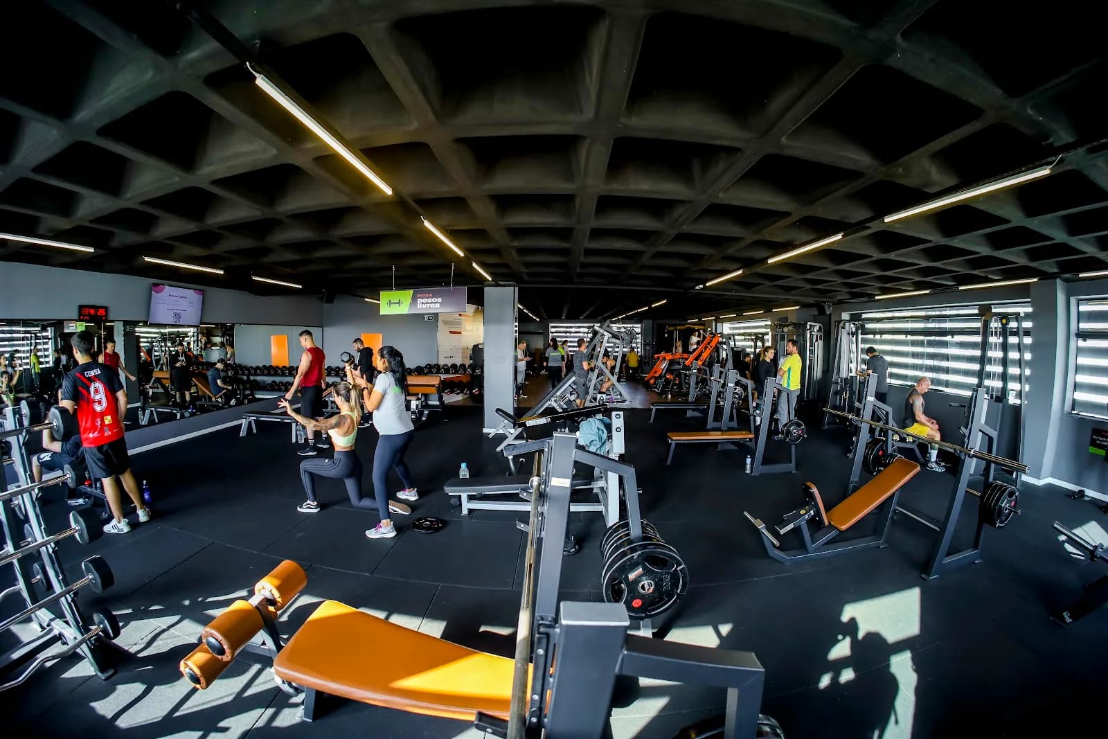 Evoque Academia - Av. Portugal — foto 1