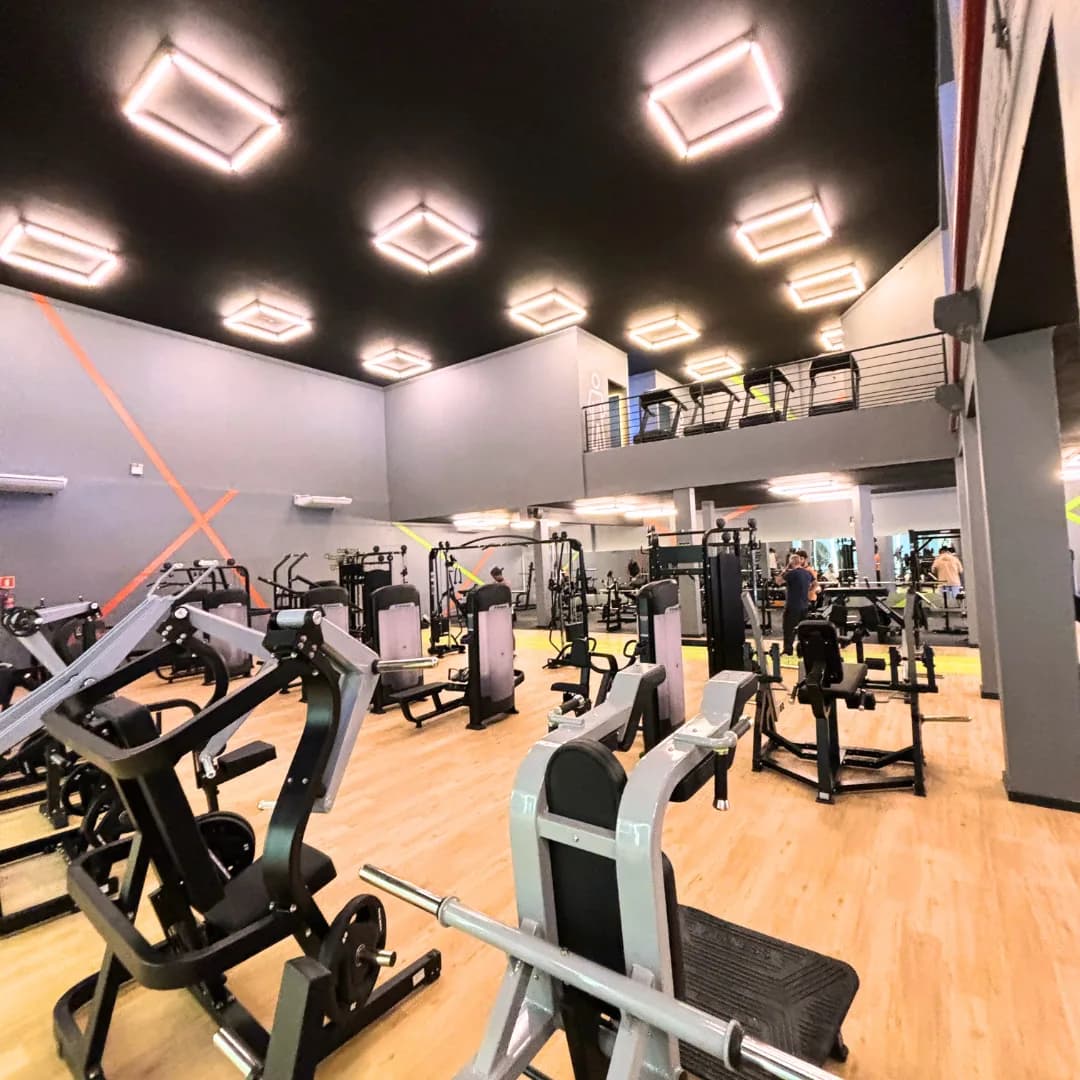 Evoque Academia - Av. Sapopemba — foto 1