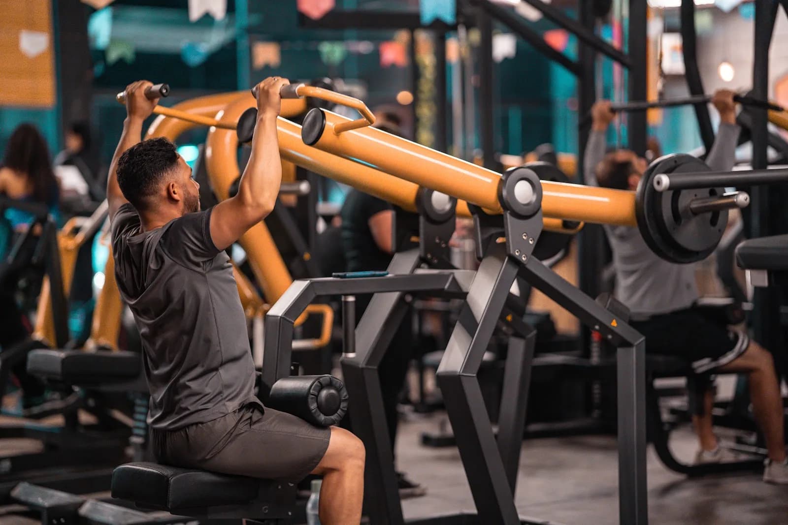 Evoque Academia - Guapituba — foto 2