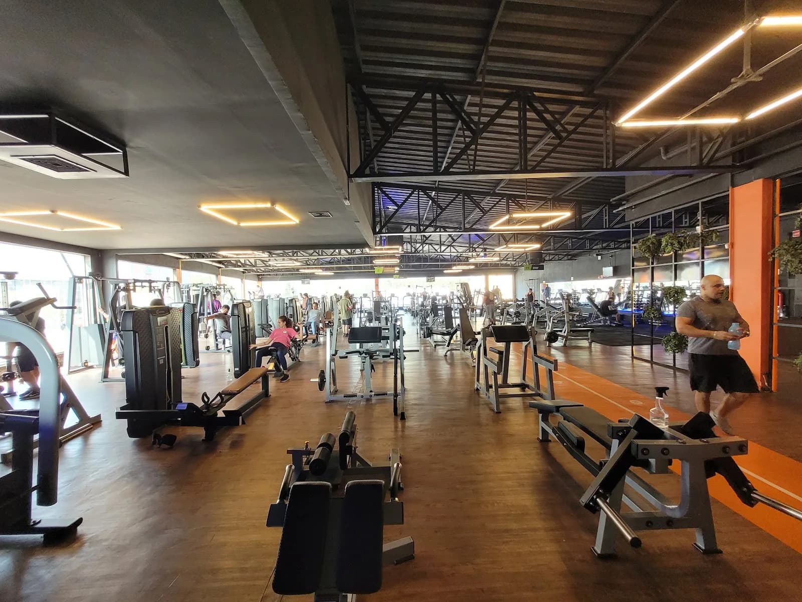 Evoque Academia Valo Velho — foto 1