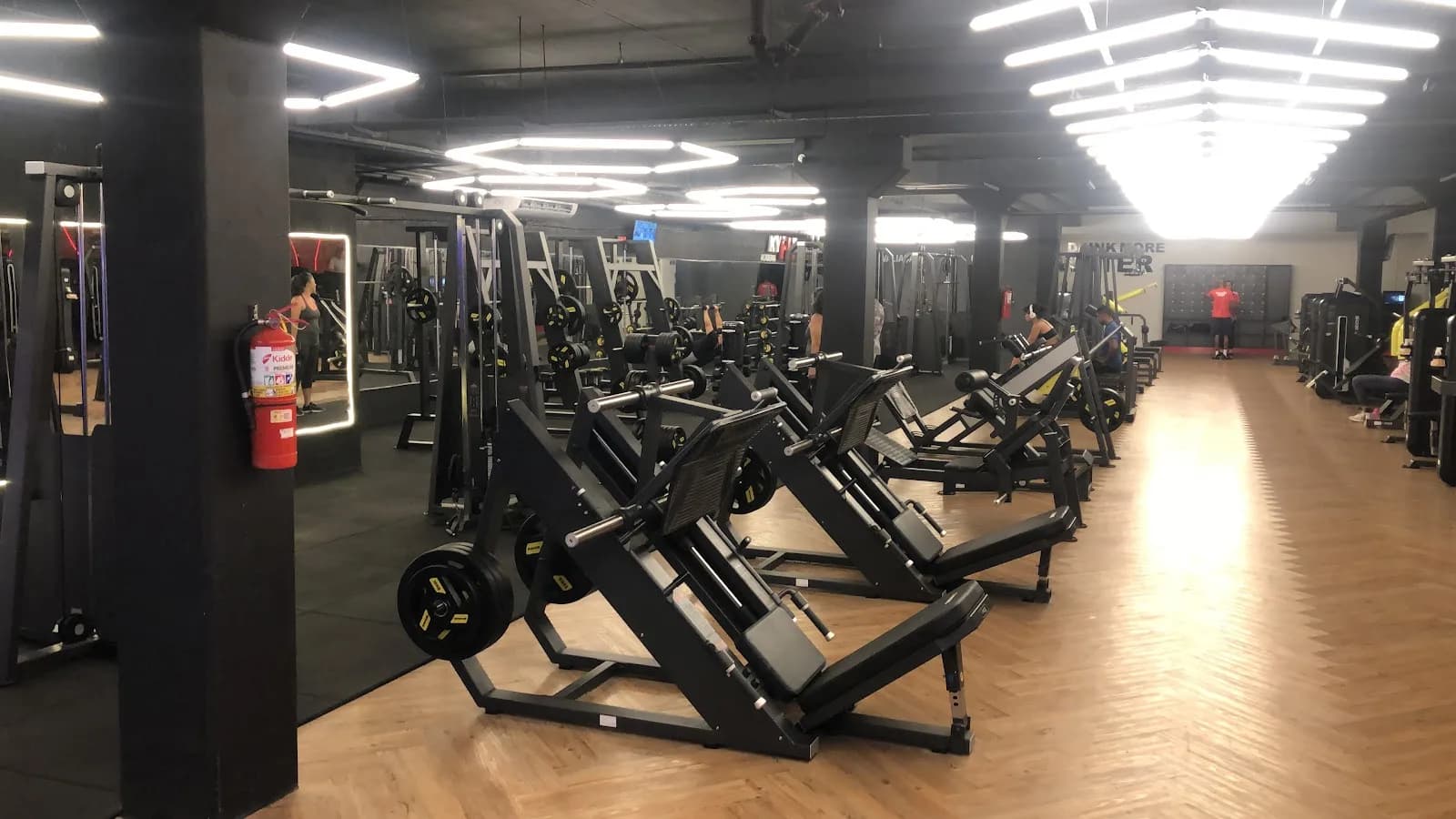 Skyfit Academia Salvador — foto 1