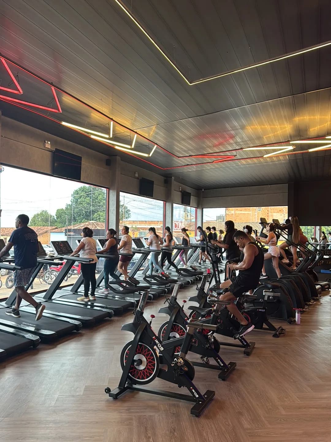Skyfit Academia - Unidade Contorno — foto 2