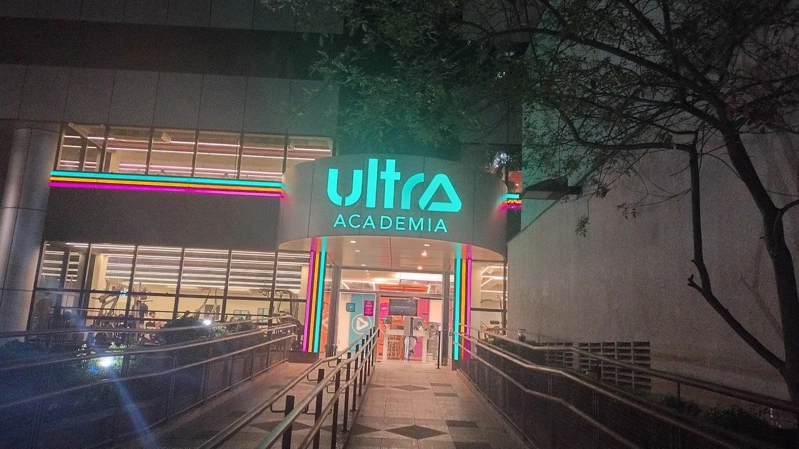 Ultra Academia Berrini — foto 2