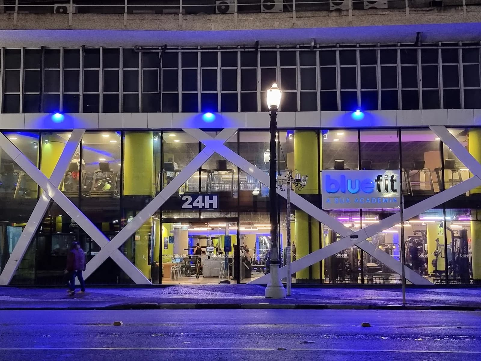 Academia BlueFit Centro 2 — foto 3