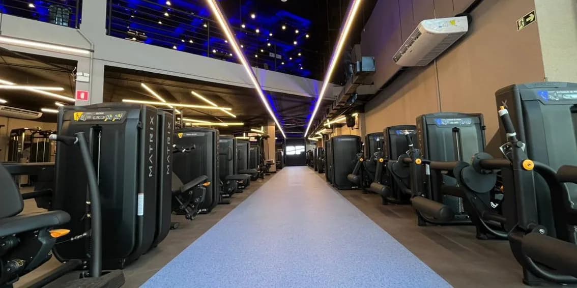 Academia BlueFit Granja Viana II — foto 1