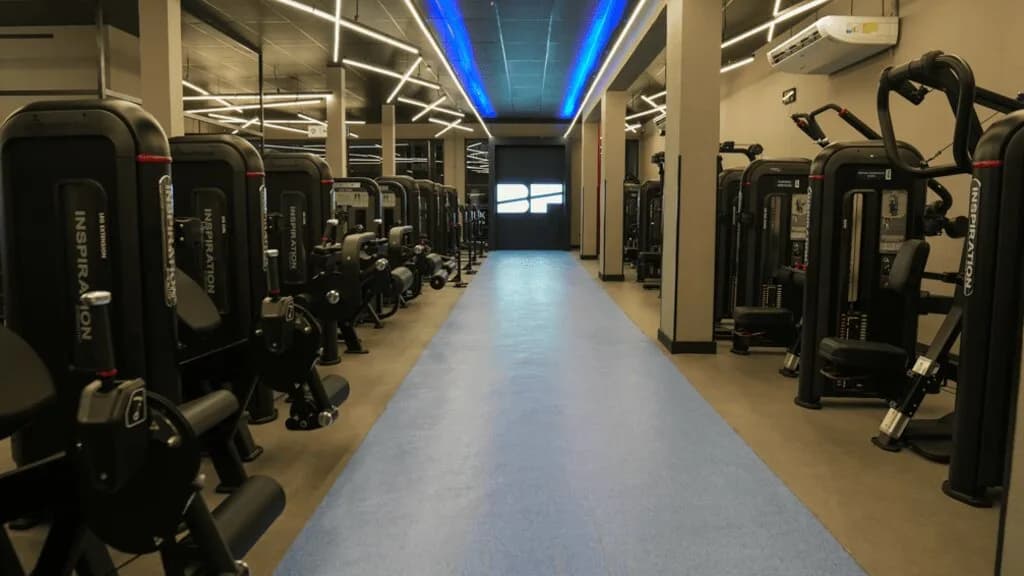 Academia BlueFit Juiz de Fora Centro — foto 1
