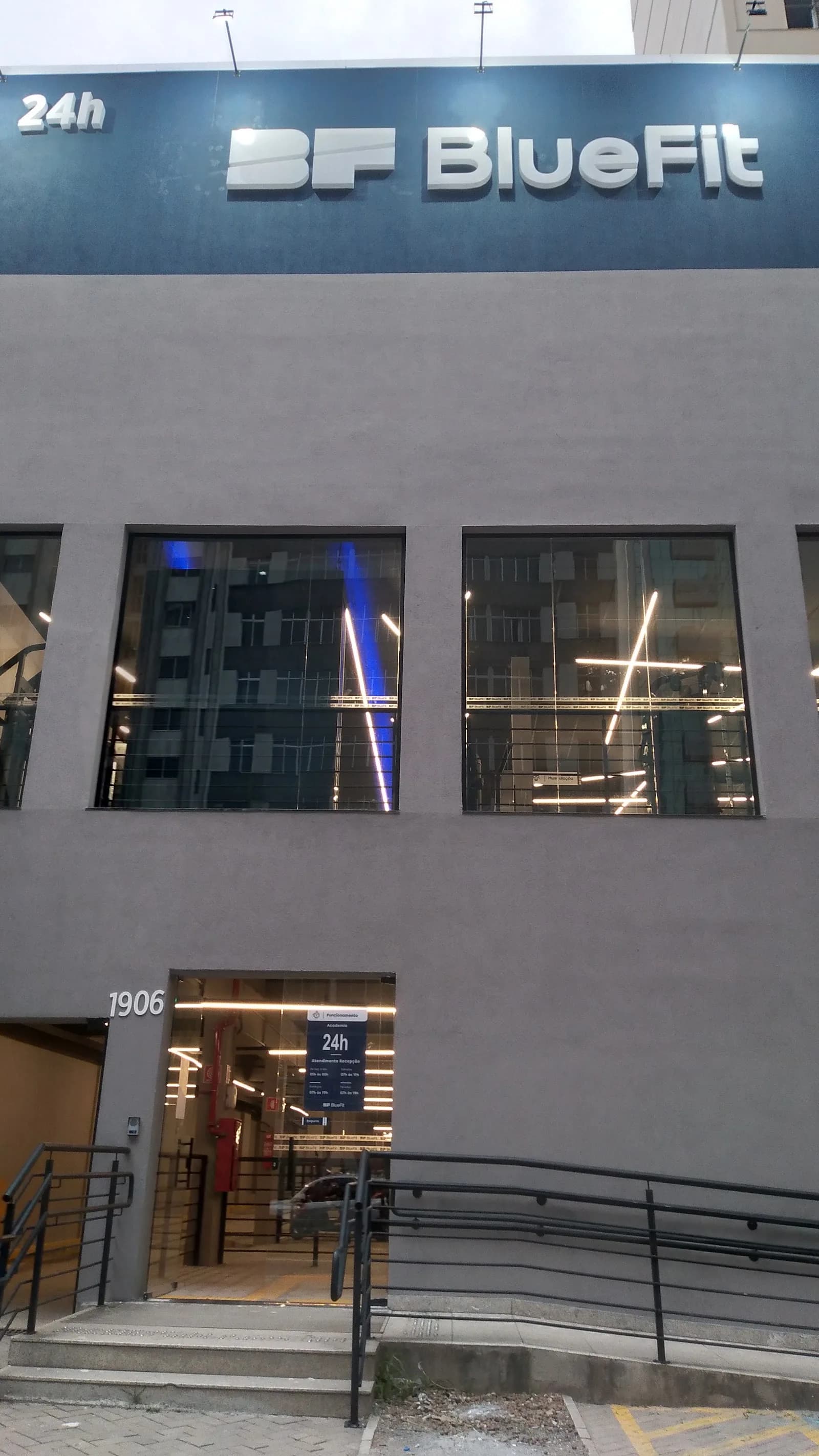 Academia BlueFit Juiz de Fora Centro — foto 3