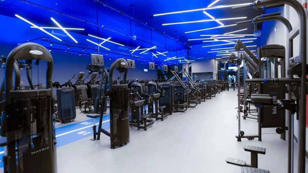Academia BlueFit Samambaia — foto 1