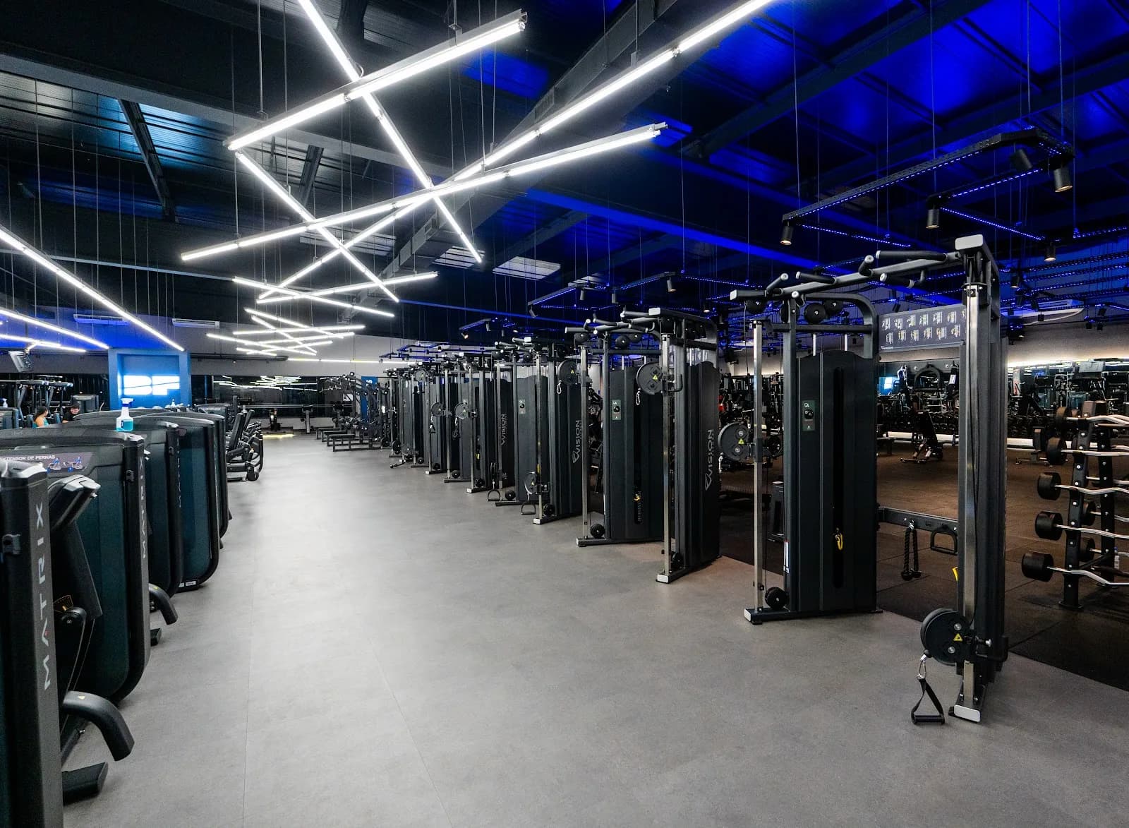 Academia BlueFit Saraiva — foto 1
