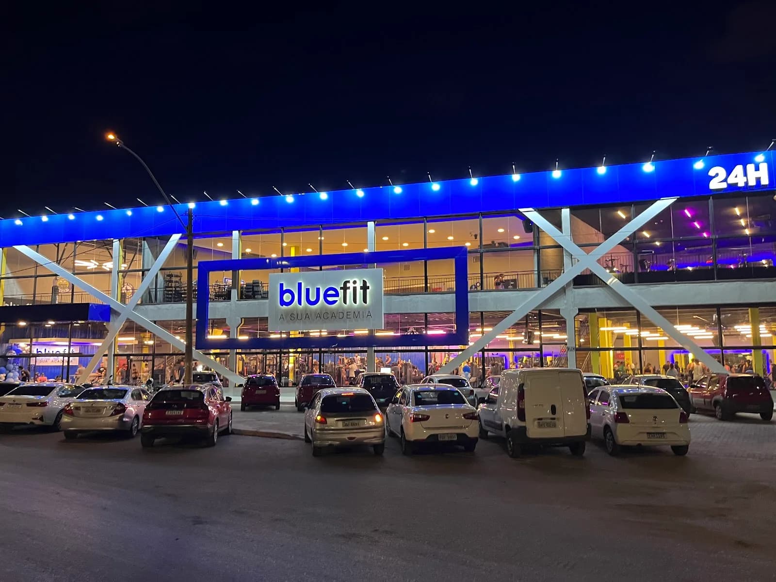 Academia BlueFit Taguatinga Sul — foto 2