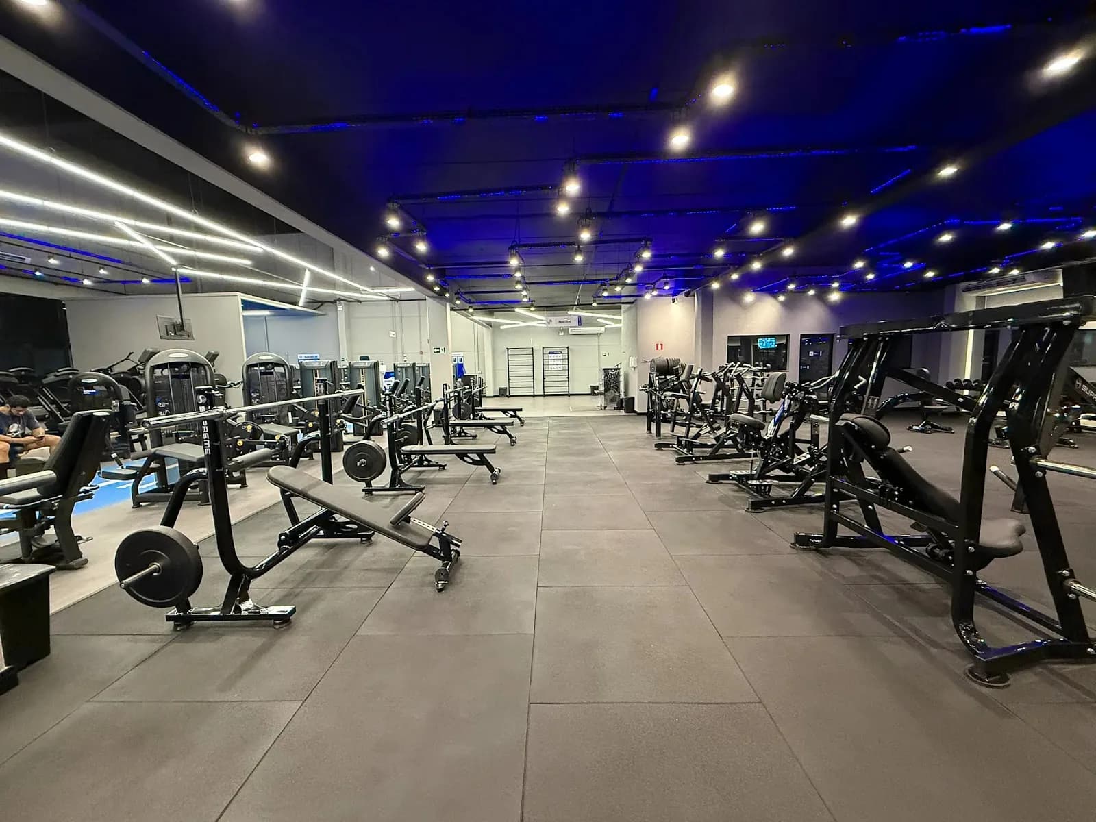 Academia BlueFit Uberaba Centro — foto 1