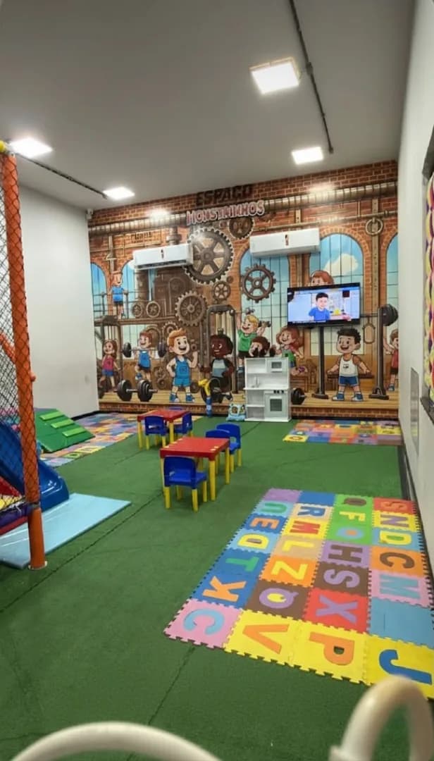 Academia Fábrica de Monstros CT — foto 3