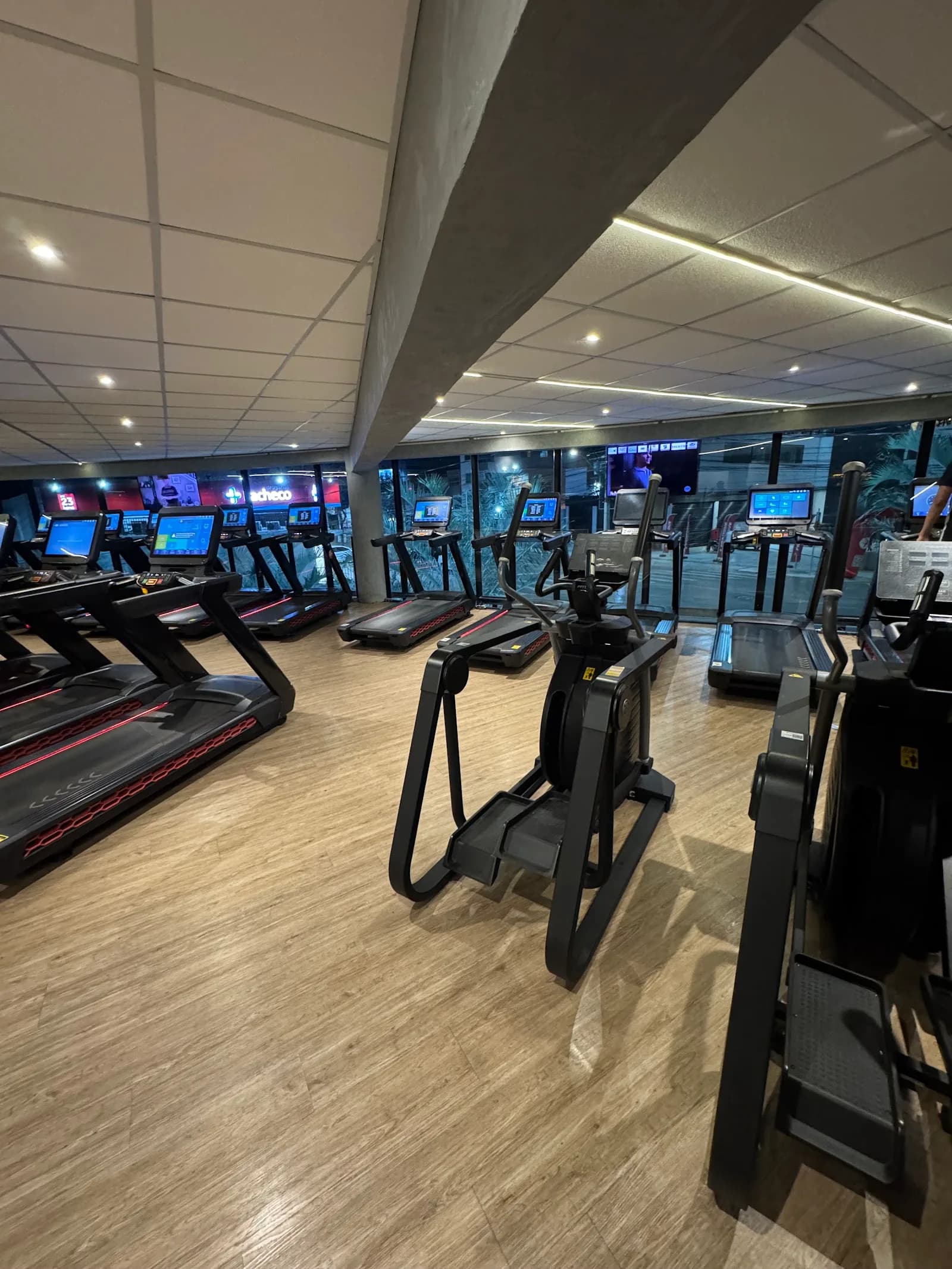 Academia Pratique Fitness - Cabral — foto 2