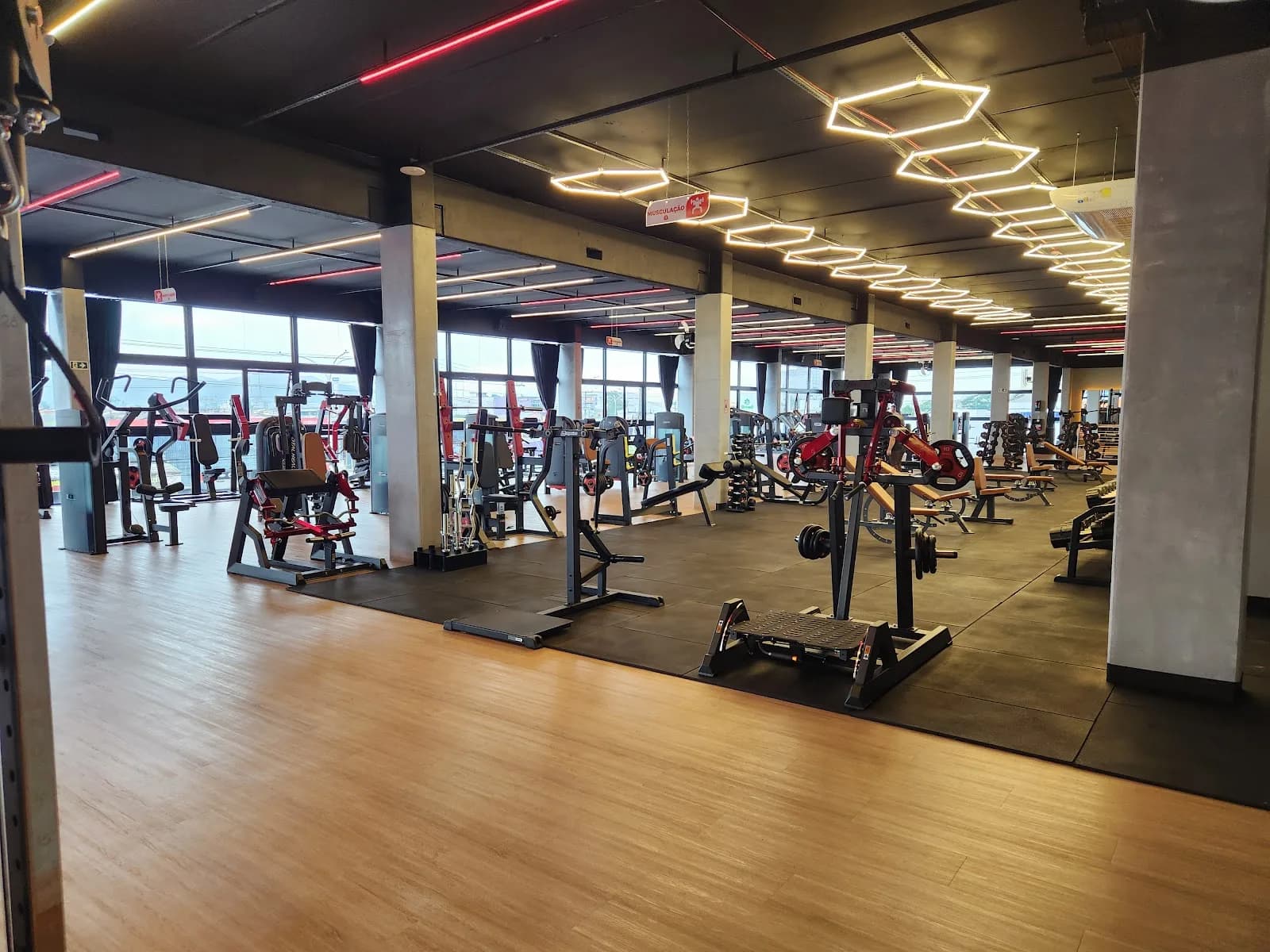 Academia Pratique Fitness - Cordeiros — foto 2