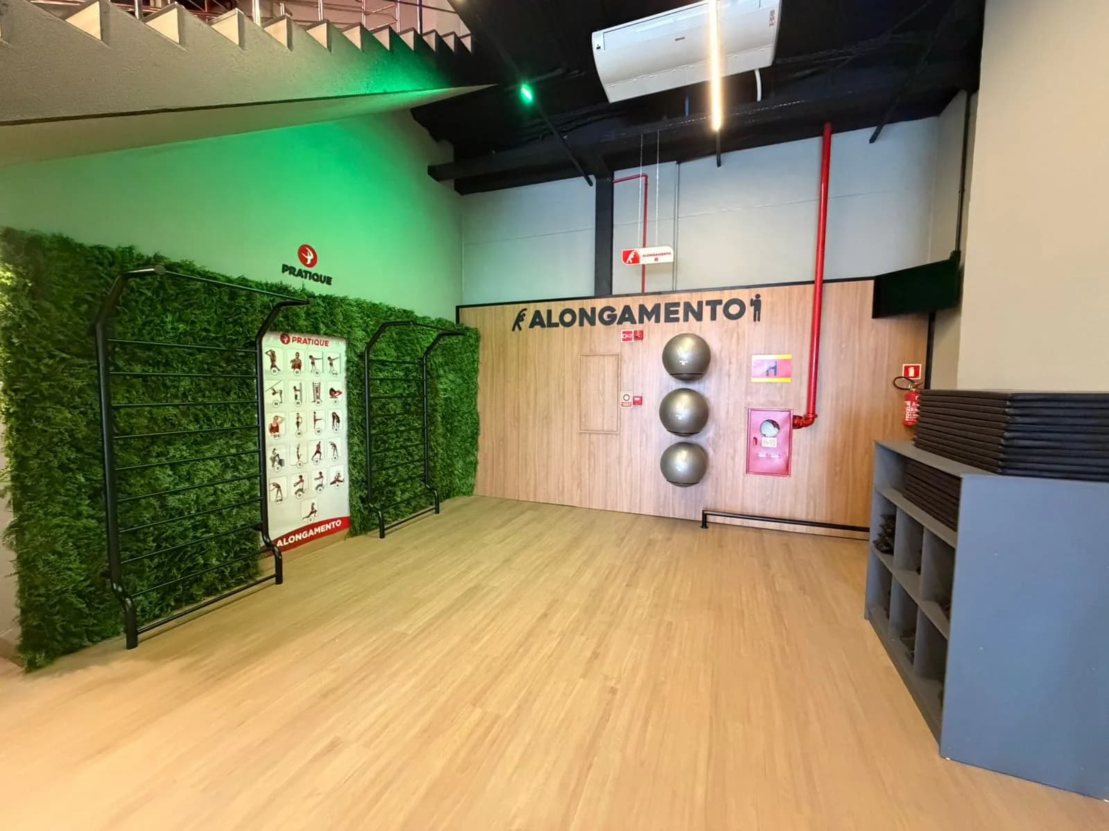 Academia Pratique Fitness - Cordeiros — foto 3