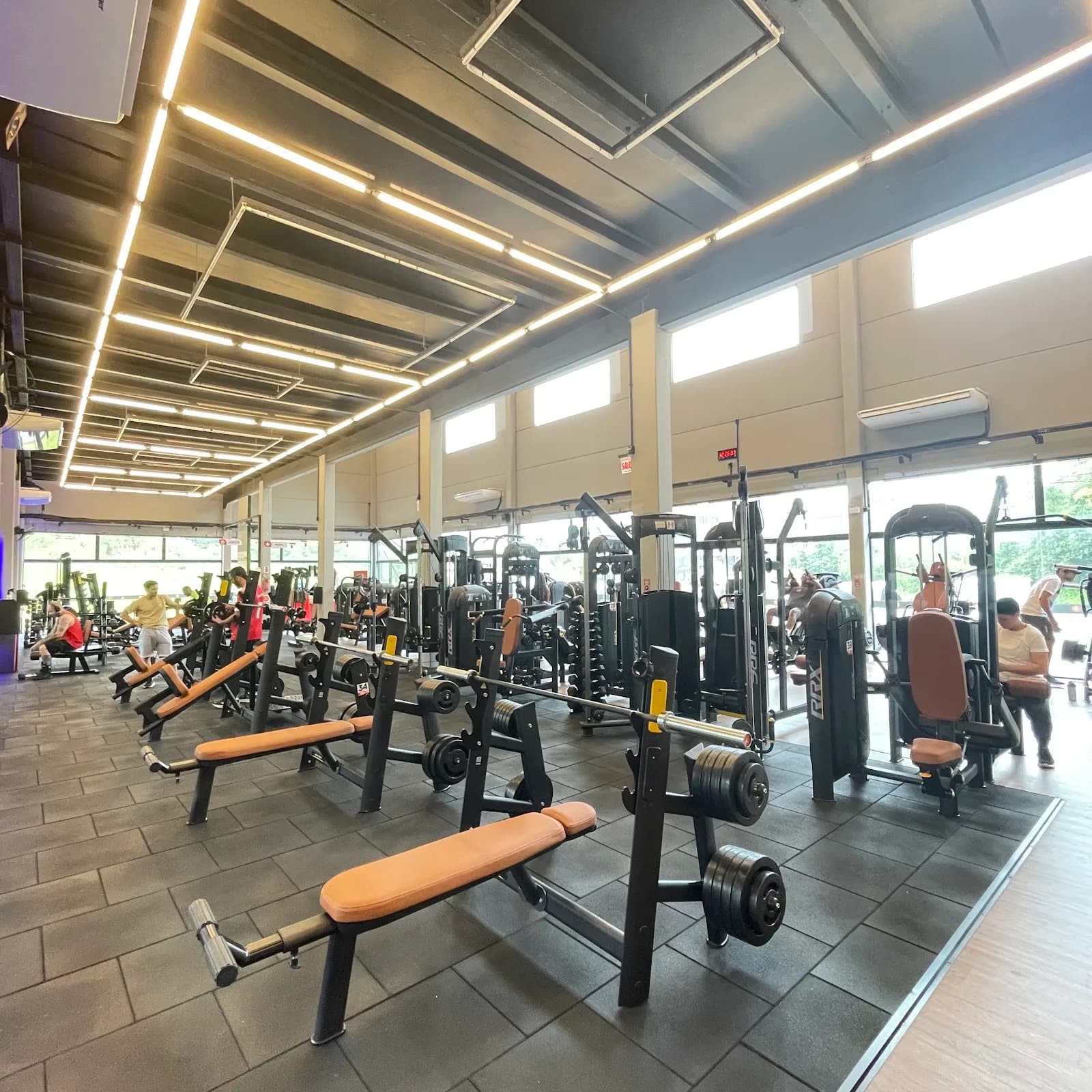 Academia Pratique Fitness - Forquilhas — foto 2