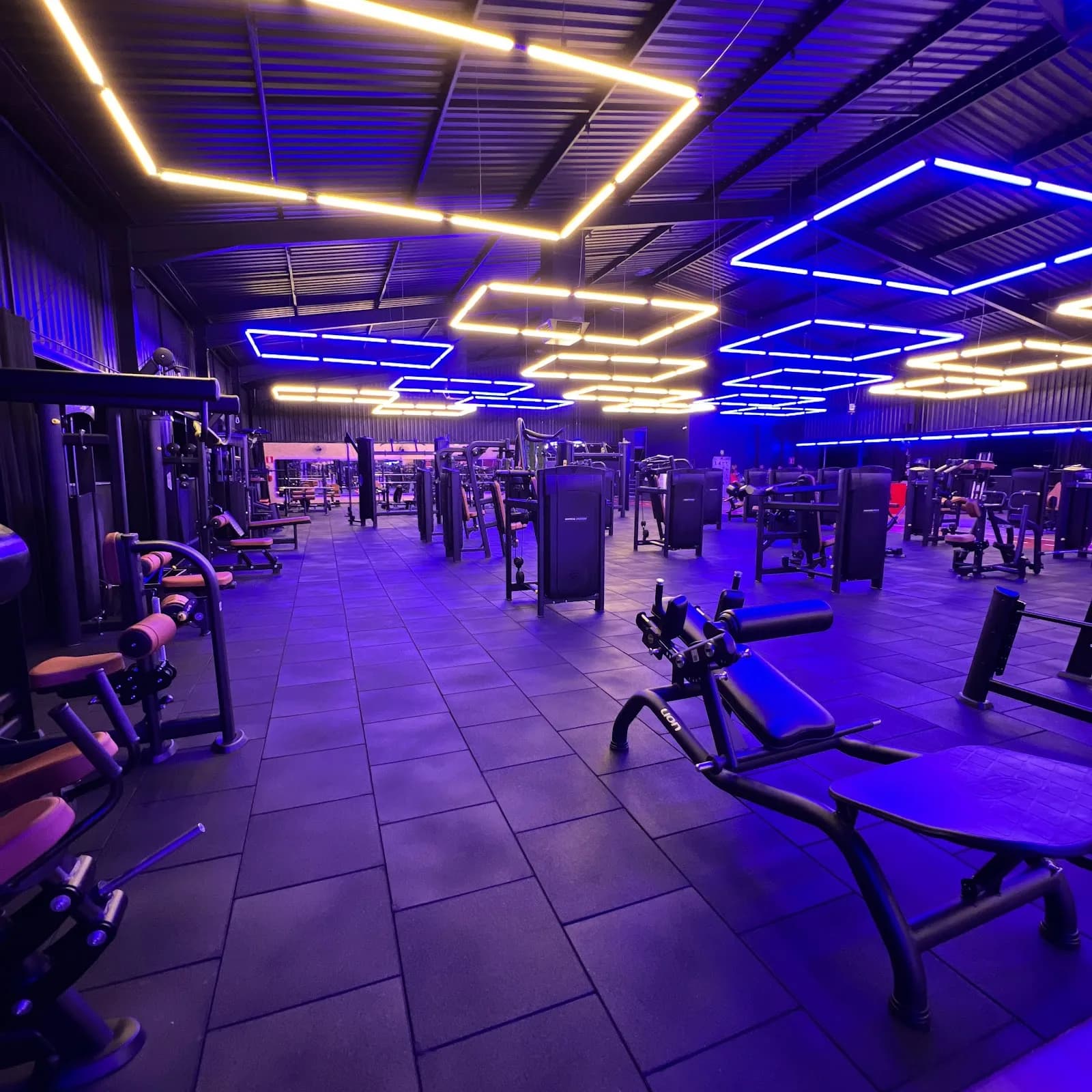 Academia Pratique Fitness - Ibirité Alvorada — foto 2