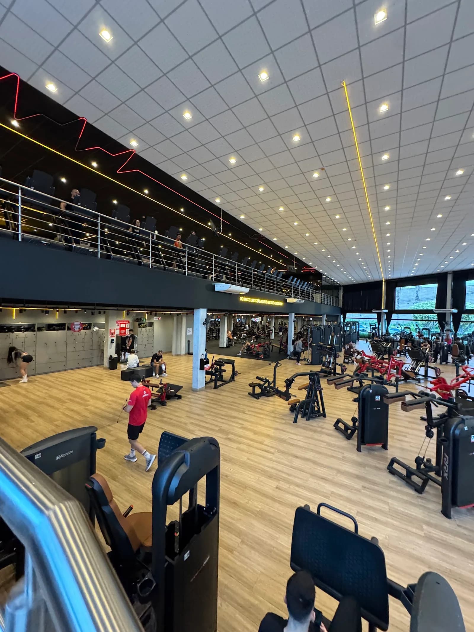 Academia Pratique Fitness - Itaguaçu — foto 3